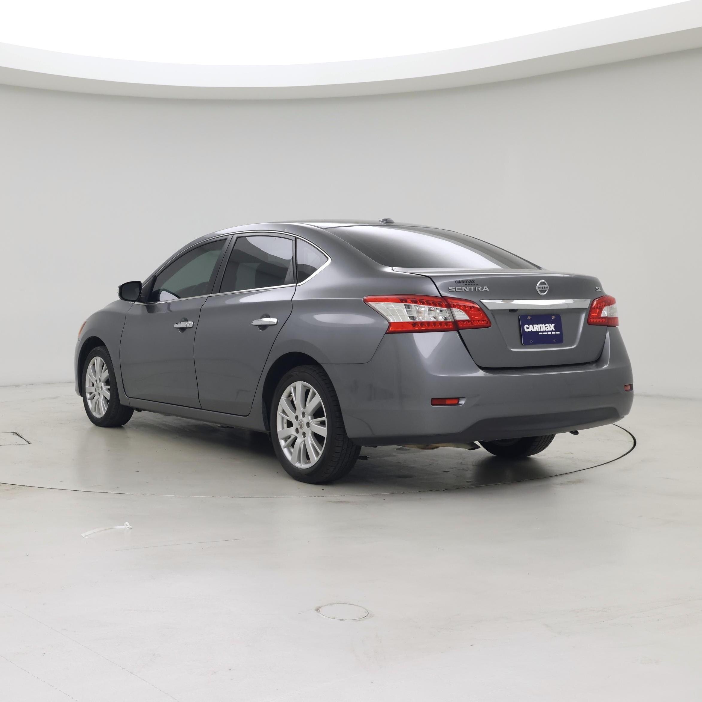 Thumbnail: 2015 Nissan Sentra - 2