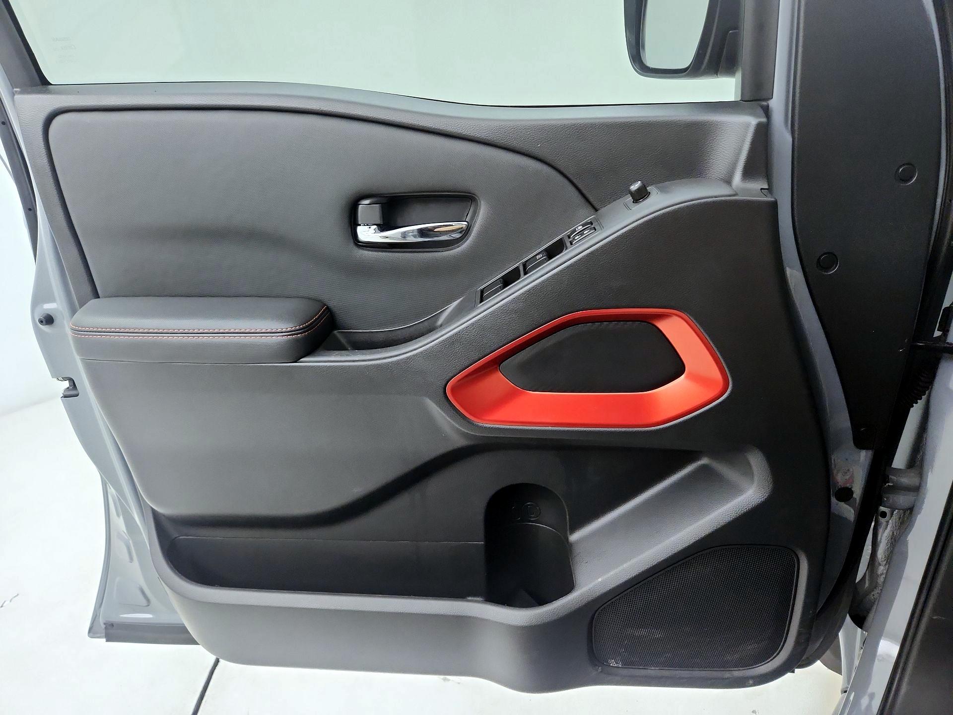 Thumbnail: 2024 Nissan Frontier - 10