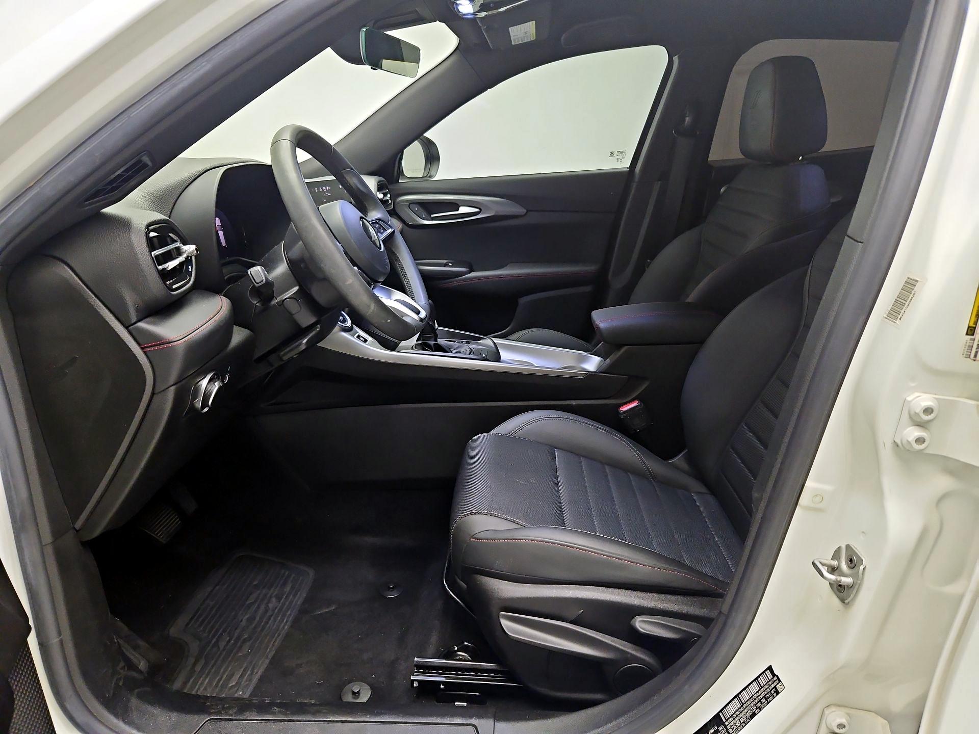 Thumbnail: 2023 Dodge Hornet - 11