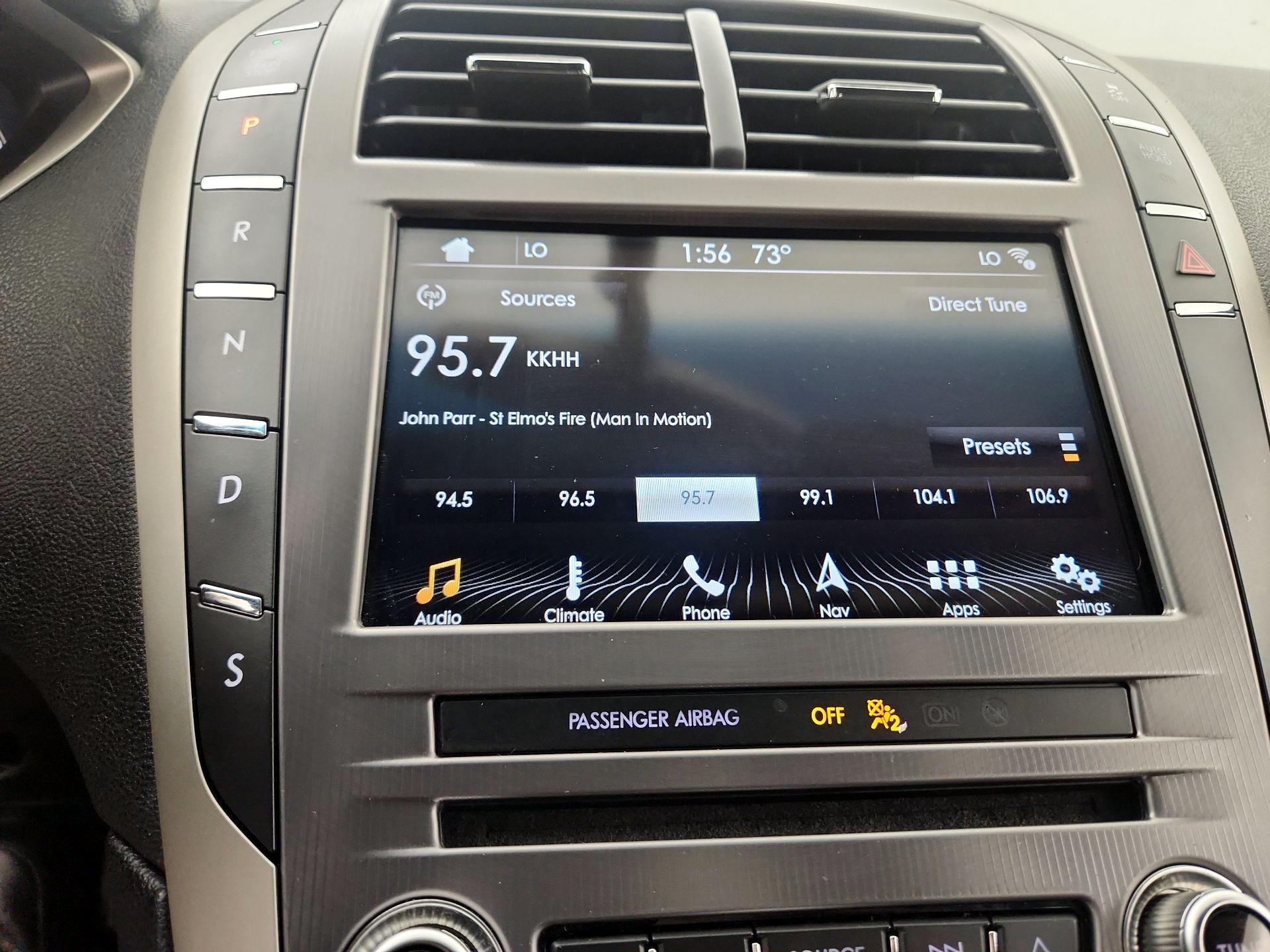 Thumbnail: 2017 Lincoln MKZ - 16