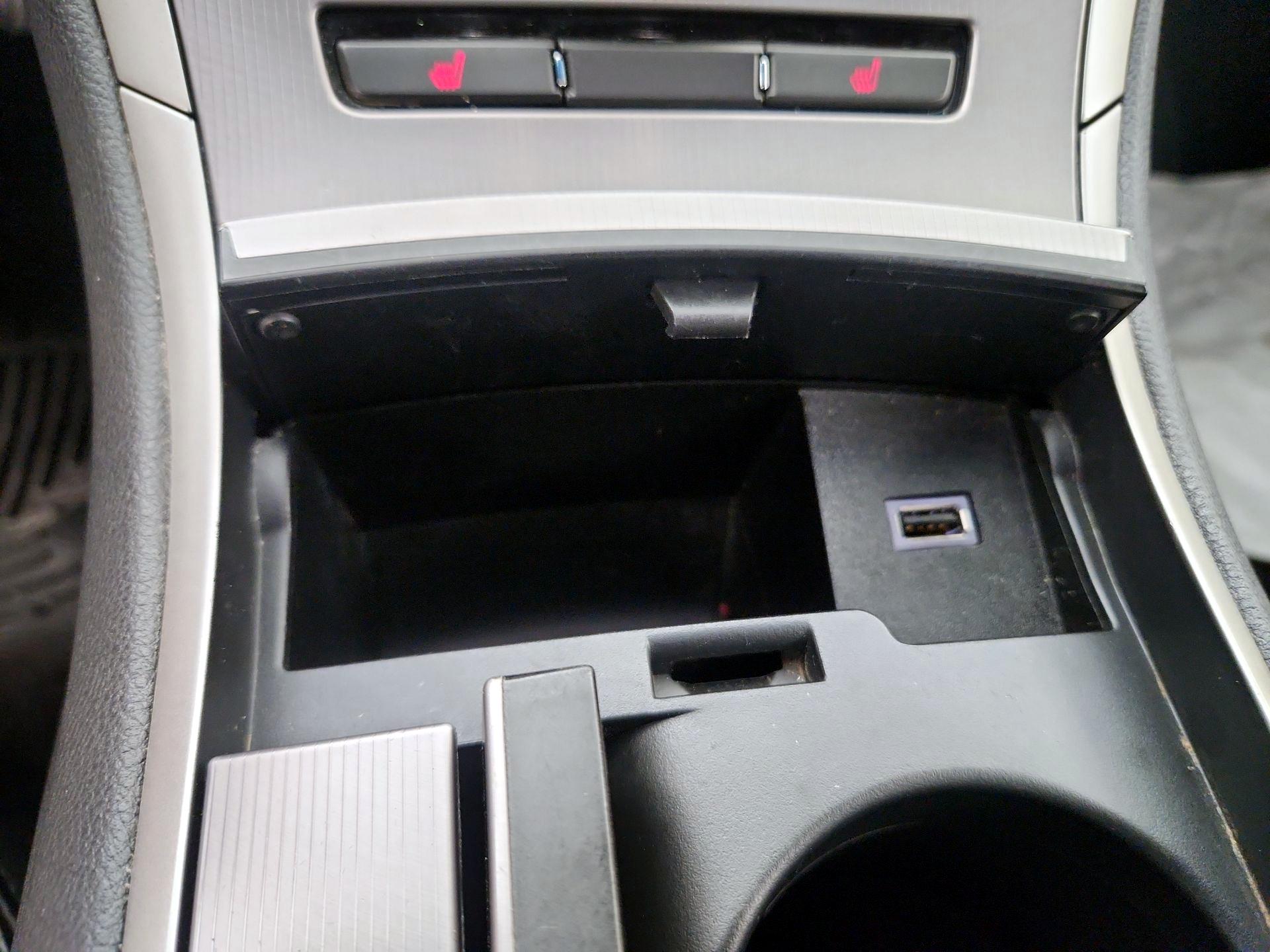 Thumbnail: 2017 Lincoln MKZ - 19