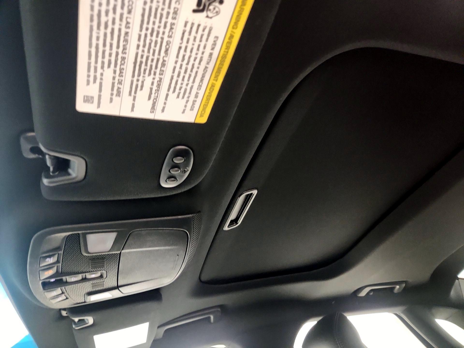 Thumbnail: 2017 Lincoln MKZ - 20