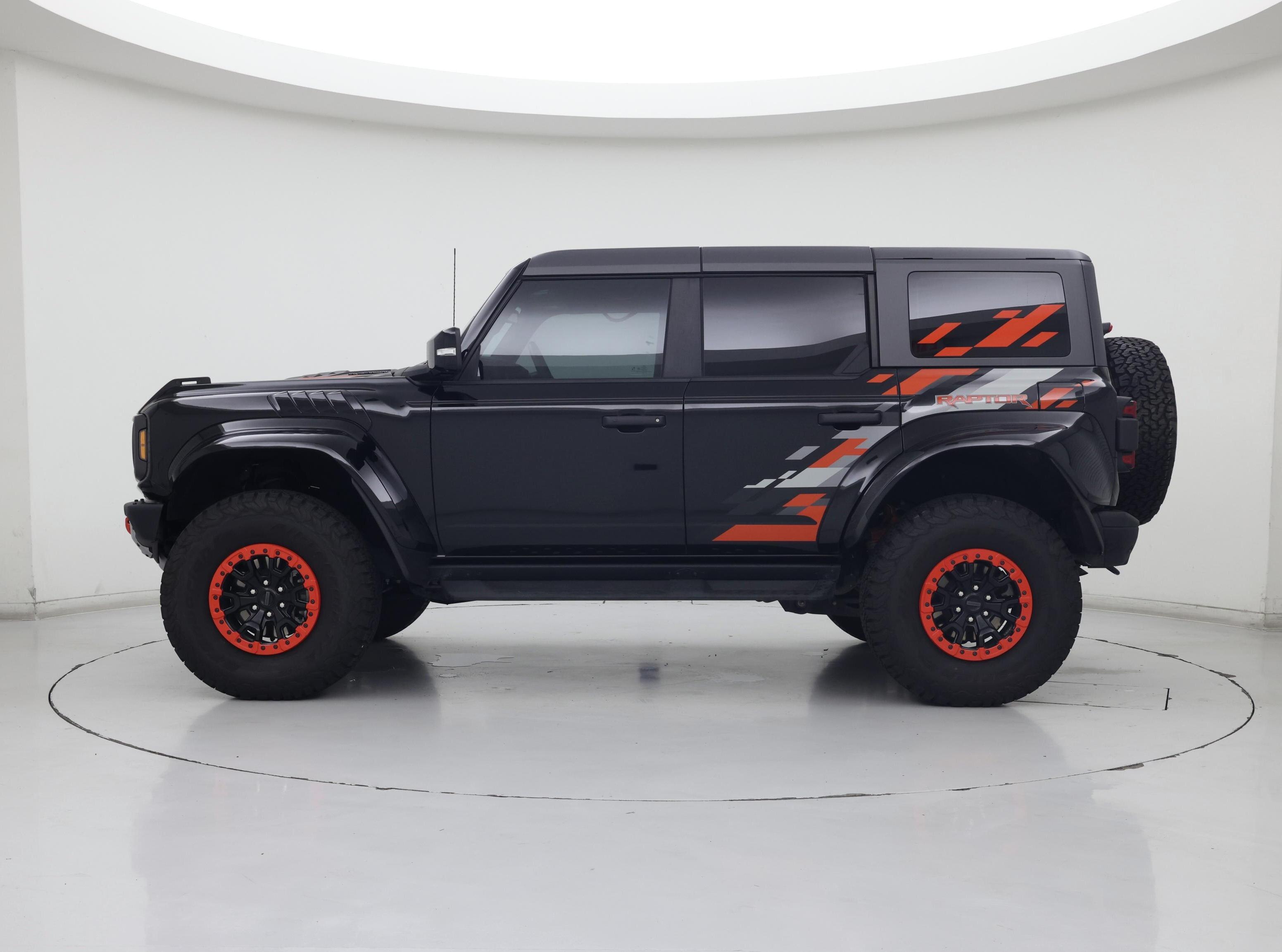 Thumbnail: 2024 Ford Bronco - 3