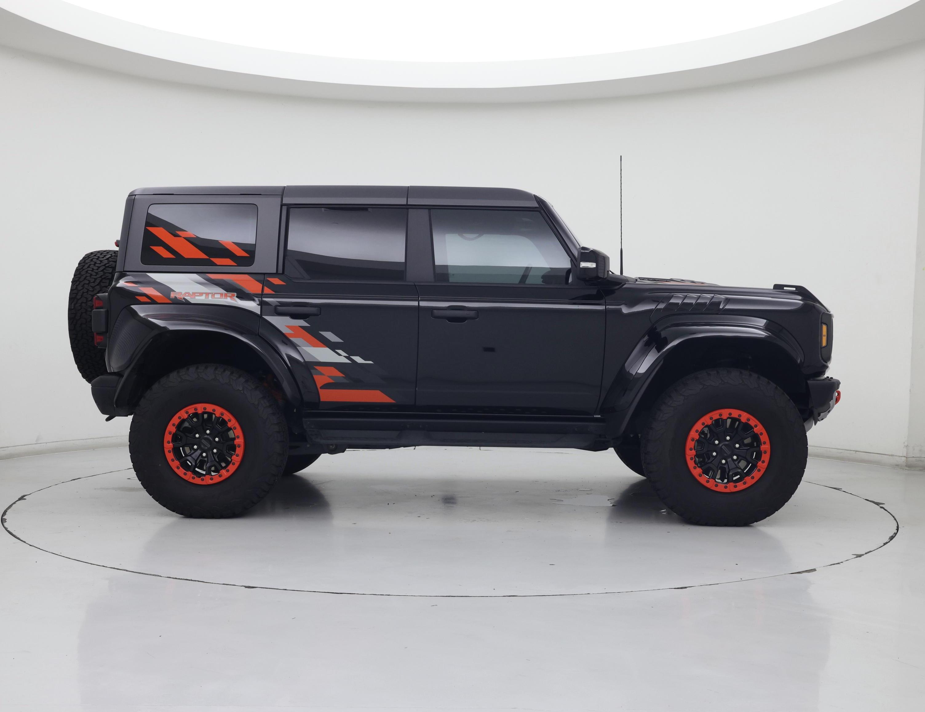 Thumbnail: 2024 Ford Bronco - 7