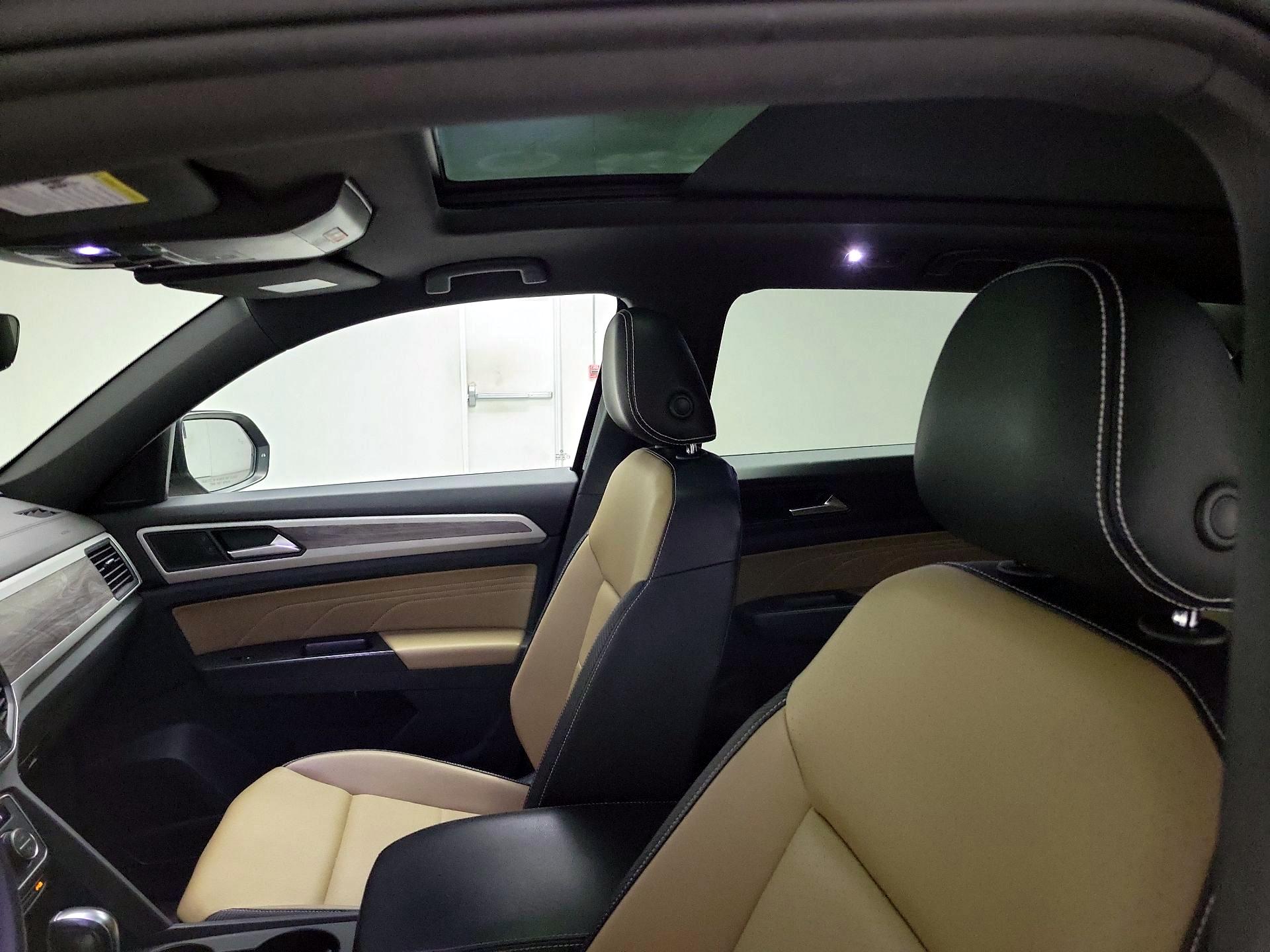 Thumbnail: 2021 Volkswagen Atlas - 20