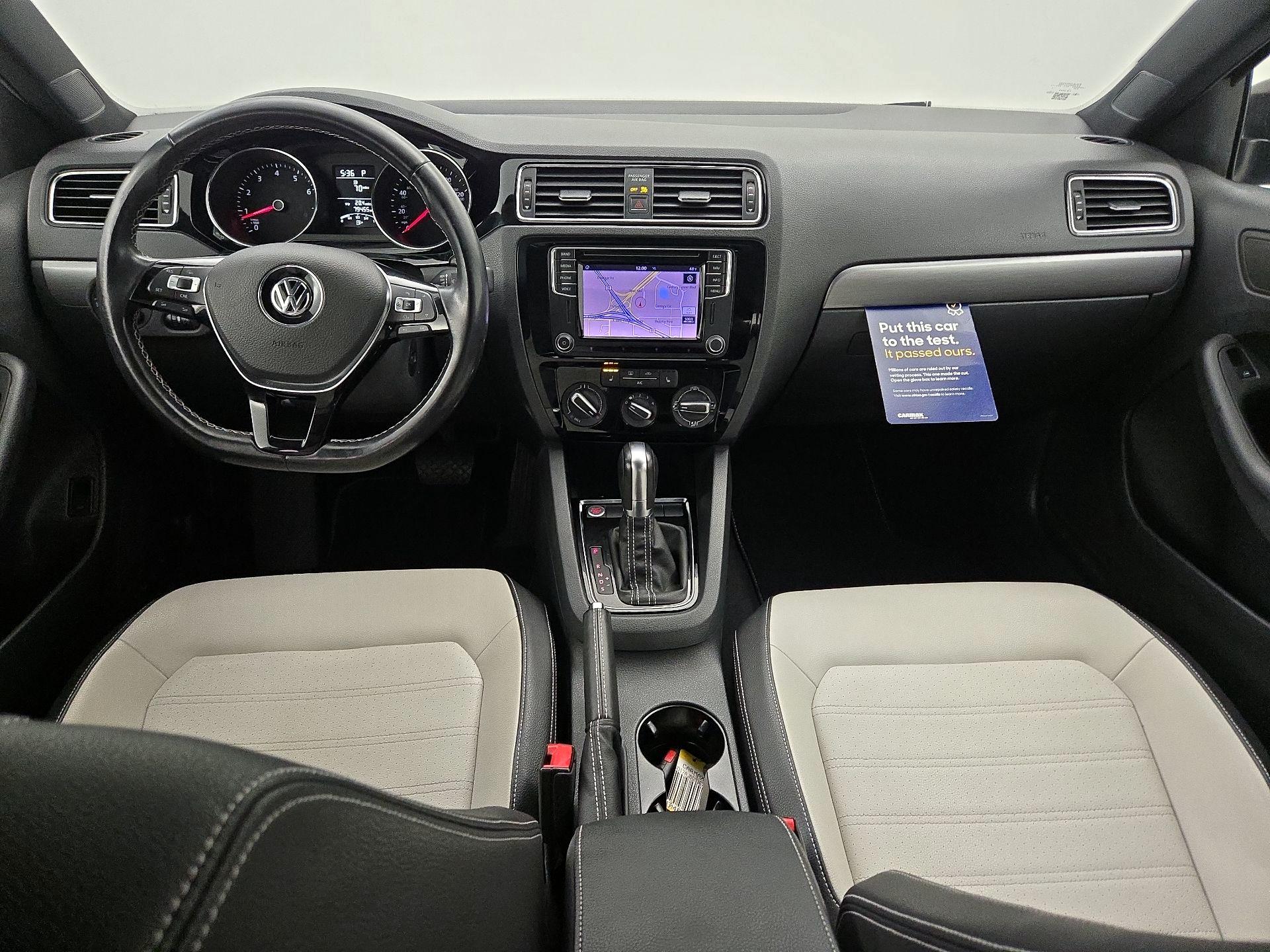 Thumbnail: 2016 Volkswagen Jetta - 9