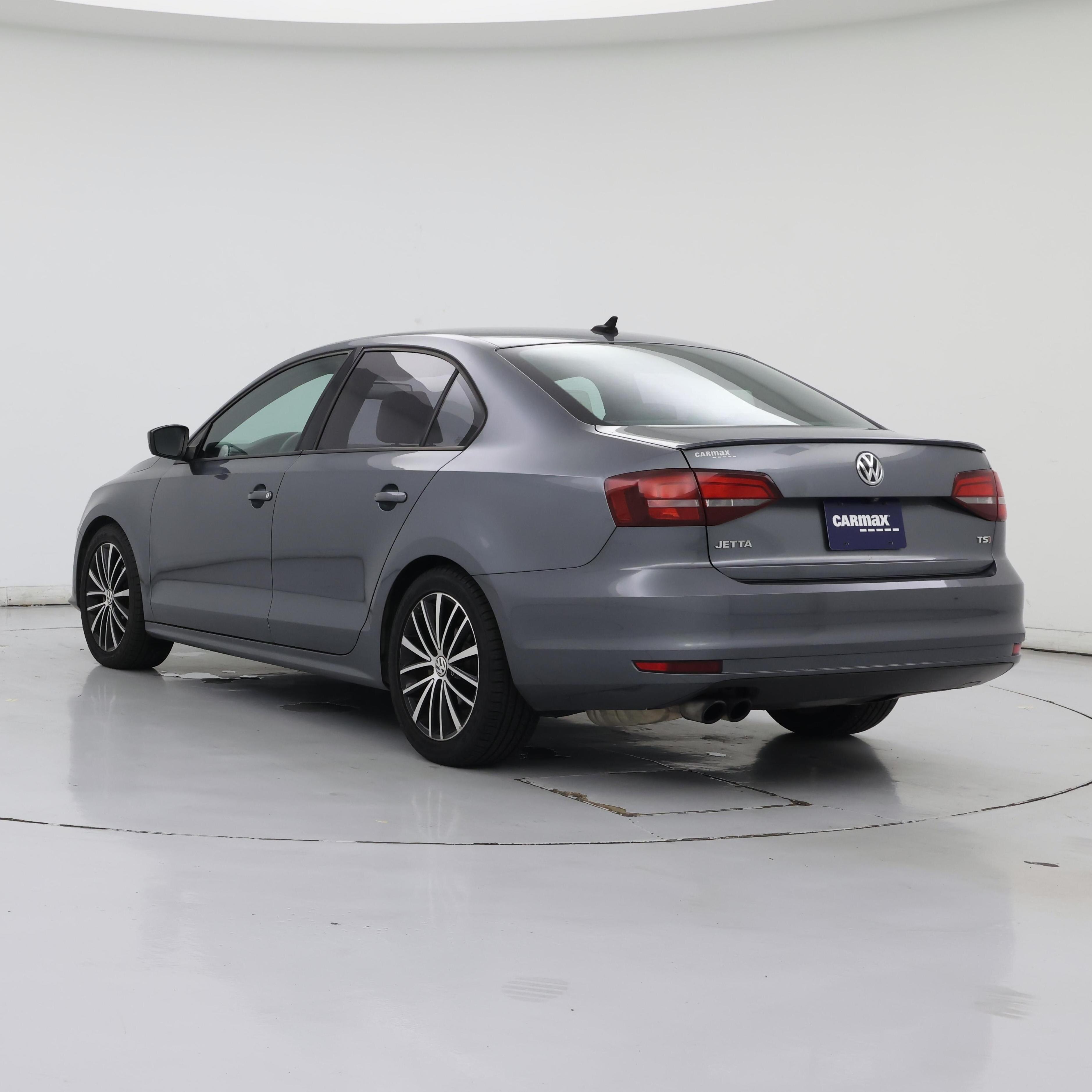 Thumbnail: 2016 Volkswagen Jetta - 2