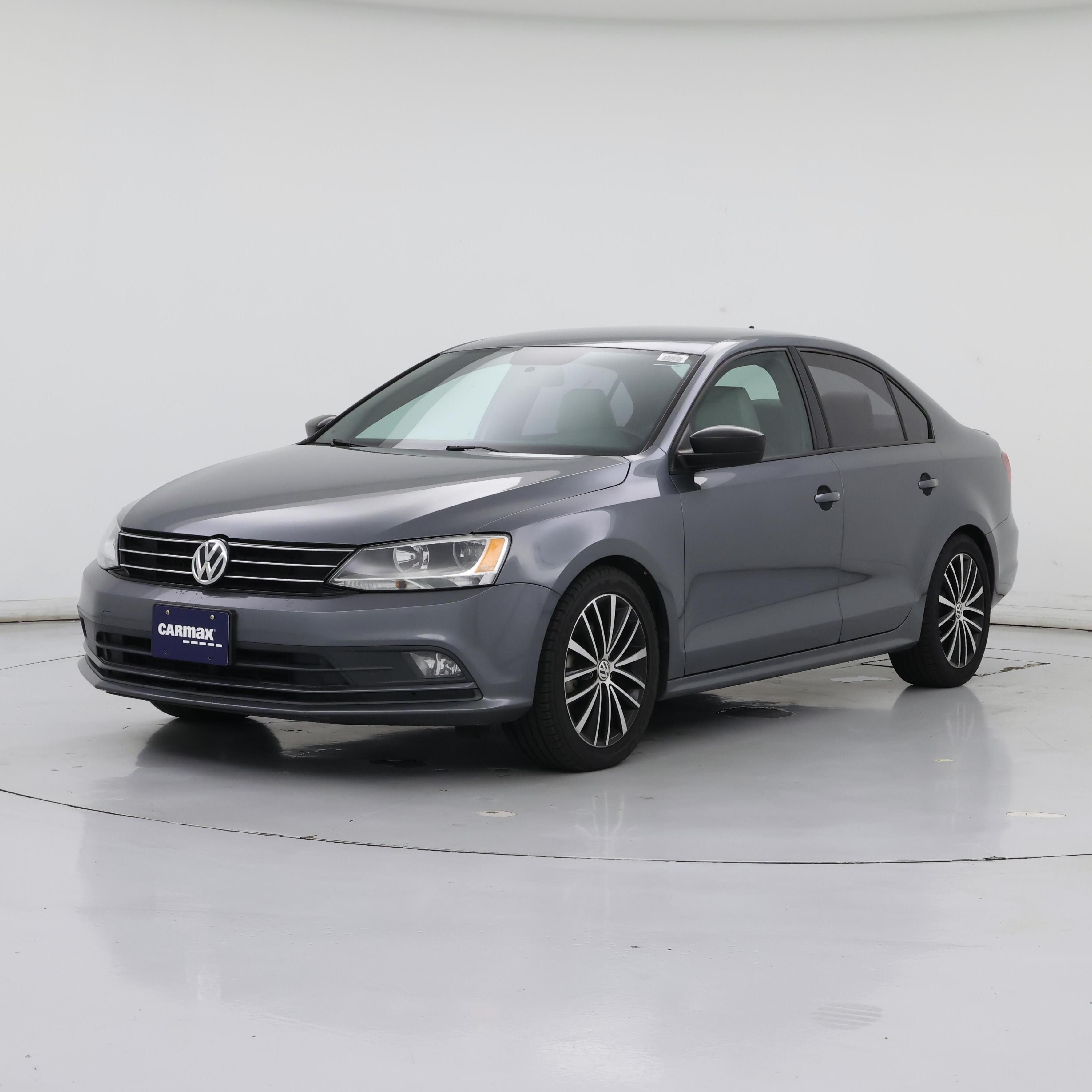 Thumbnail: 2016 Volkswagen Jetta - 4