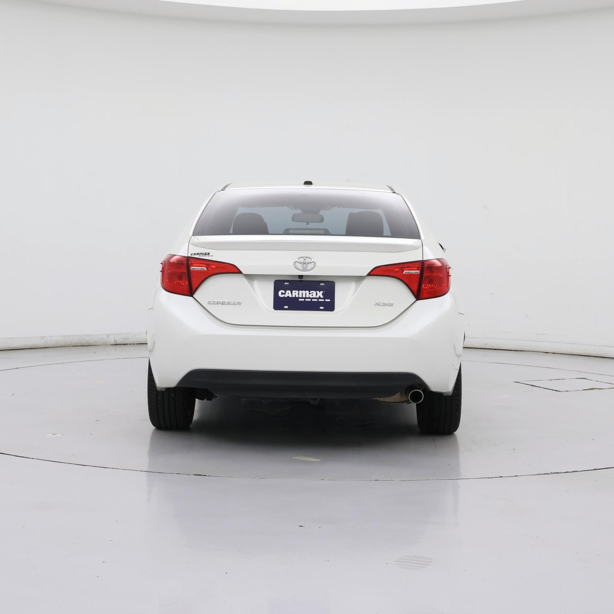 Thumbnail: 2017 Toyota Corolla - 6