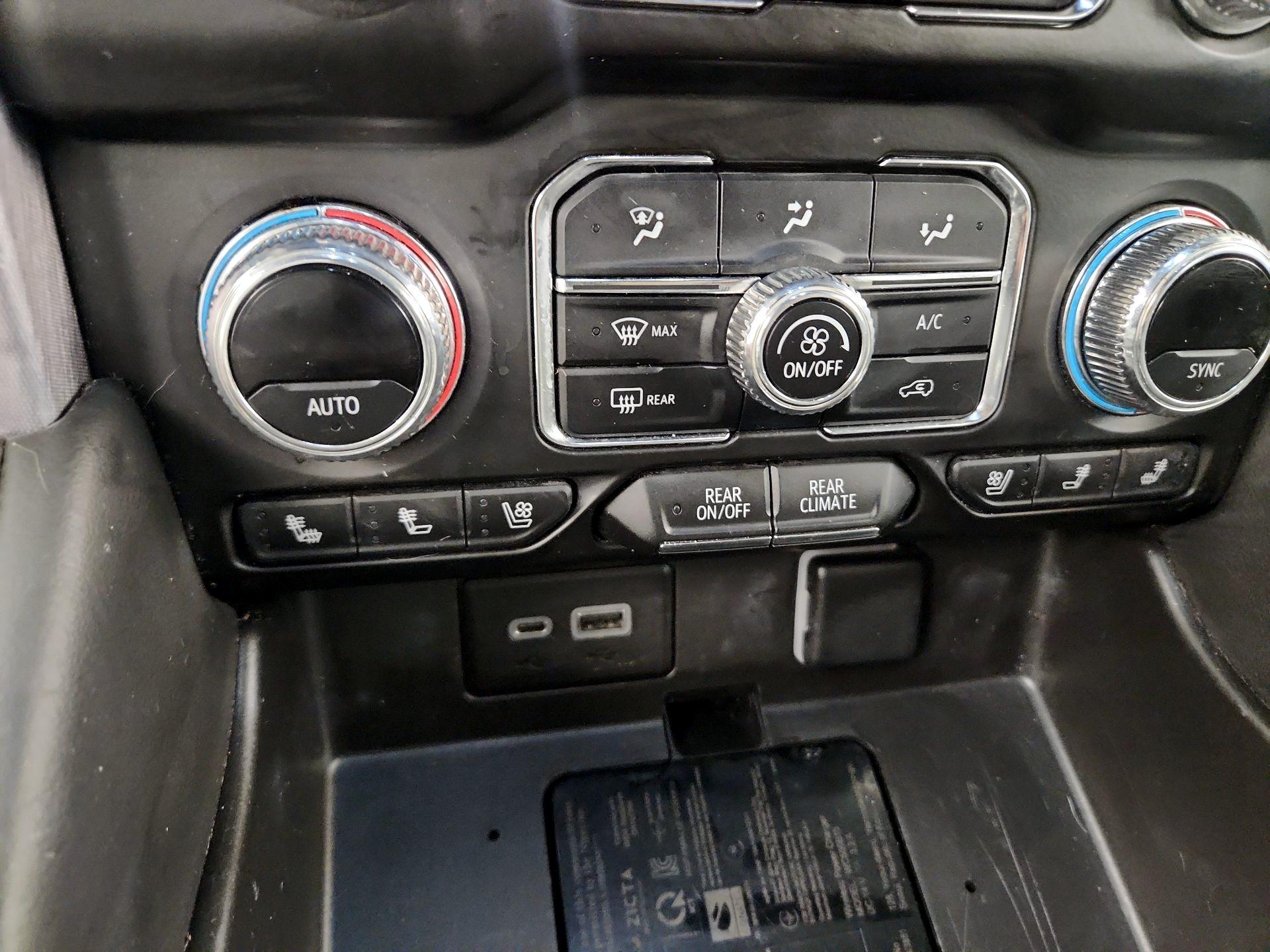 Thumbnail: 2023 GMC Yukon - 16