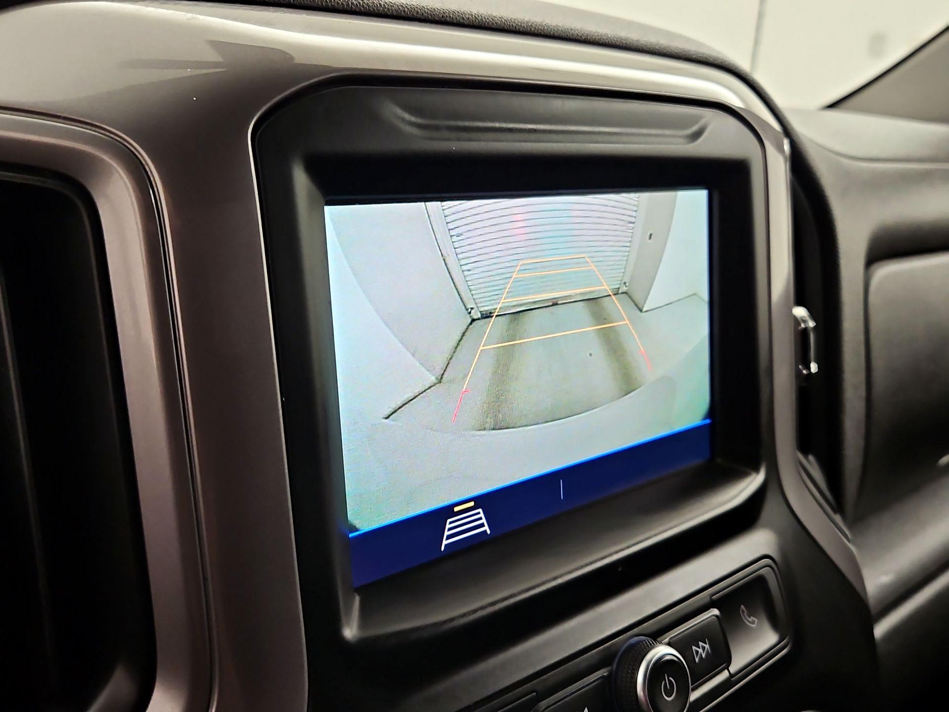 Thumbnail: 2021 Chevrolet Silverado 1500 - 14