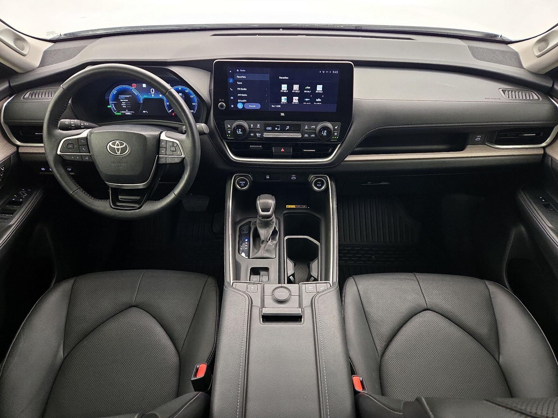 Thumbnail: 2024 Toyota Highlander - 9