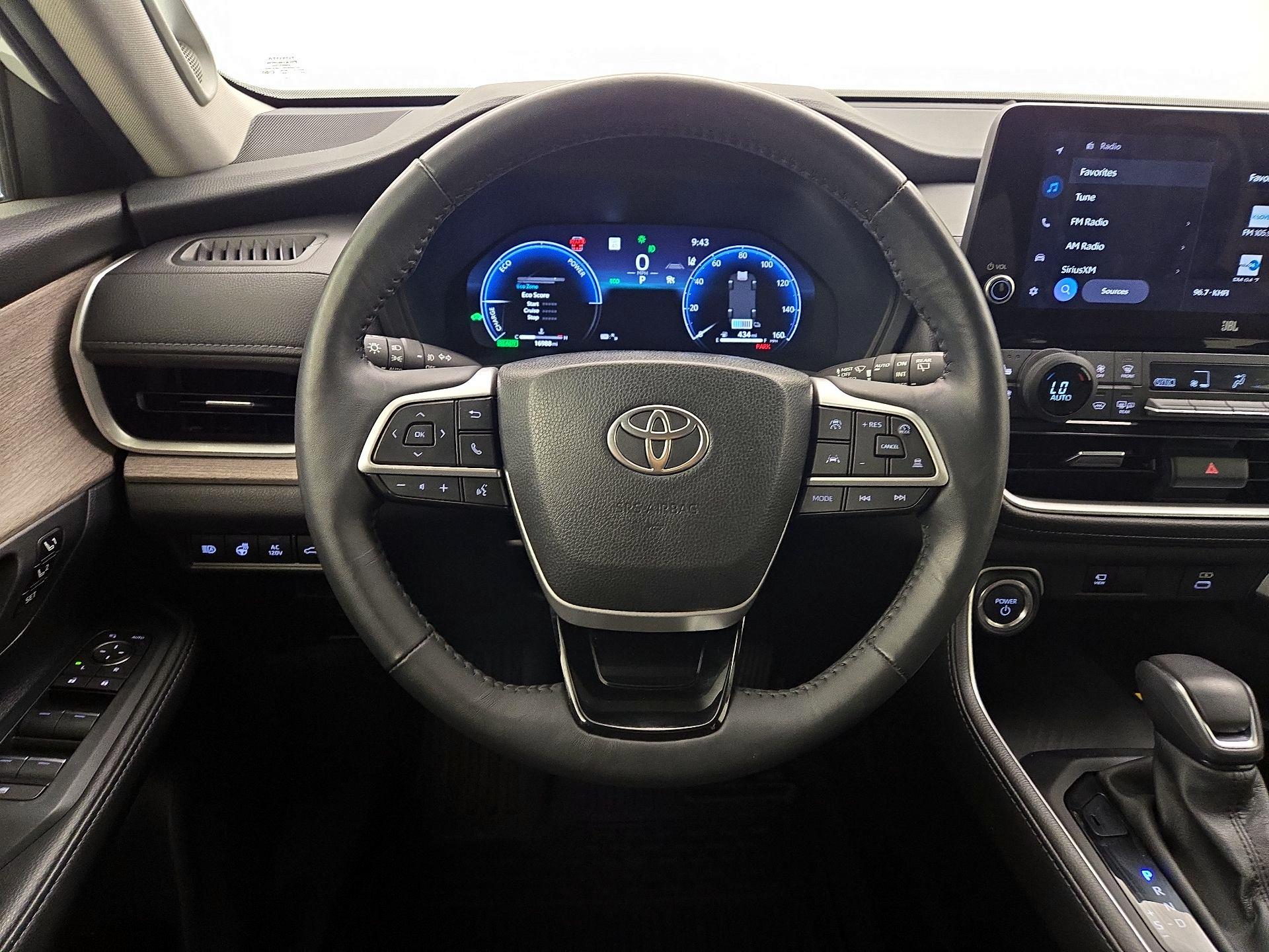 Thumbnail: 2024 Toyota Highlander - 10