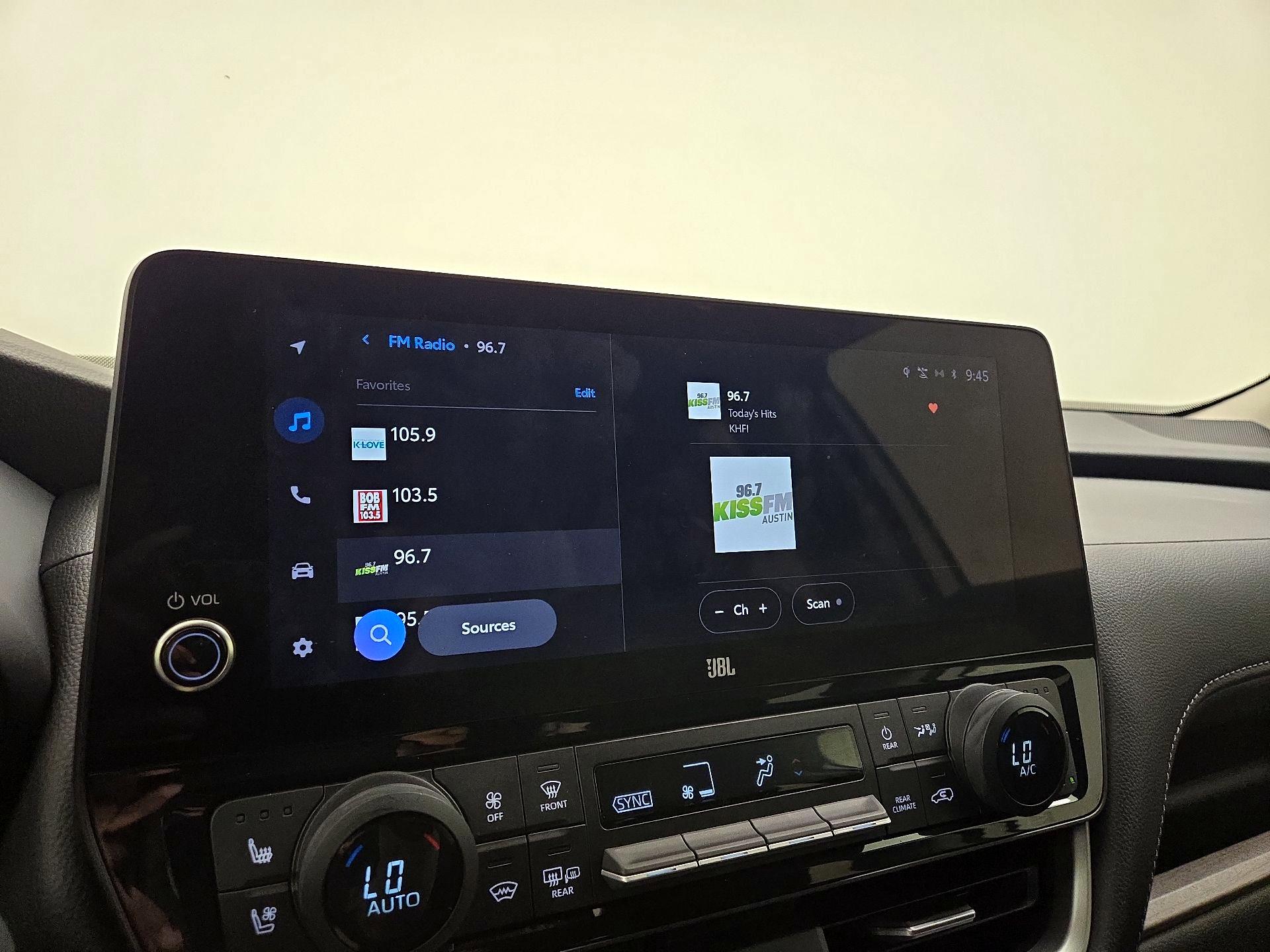 Thumbnail: 2024 Toyota Highlander - 15