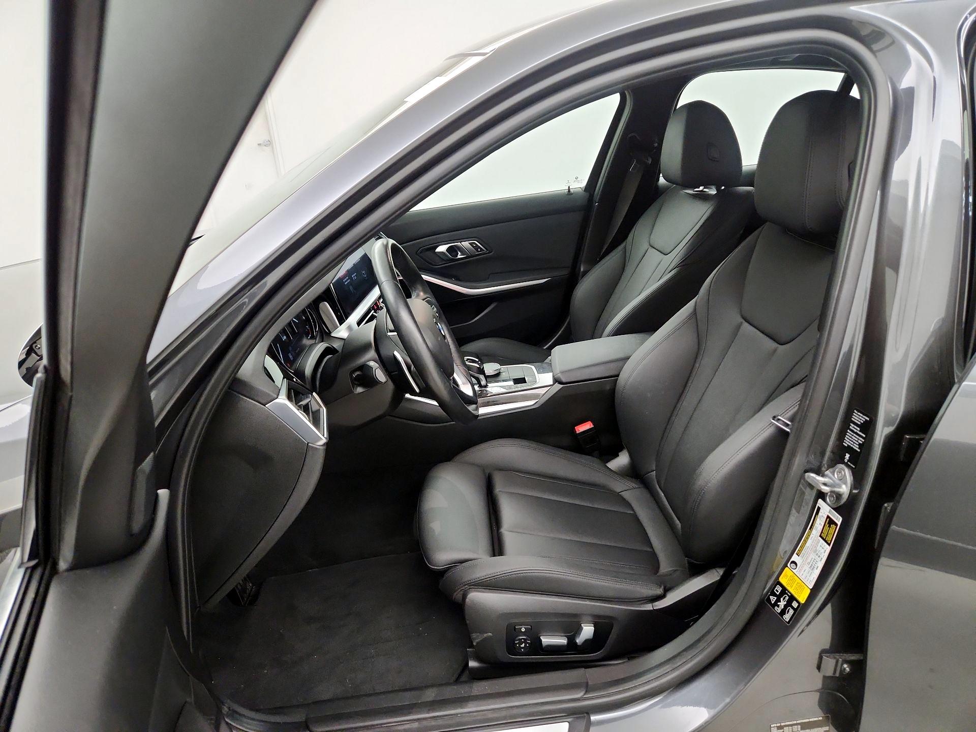 Thumbnail: 2020 BMW 3 Series - 11