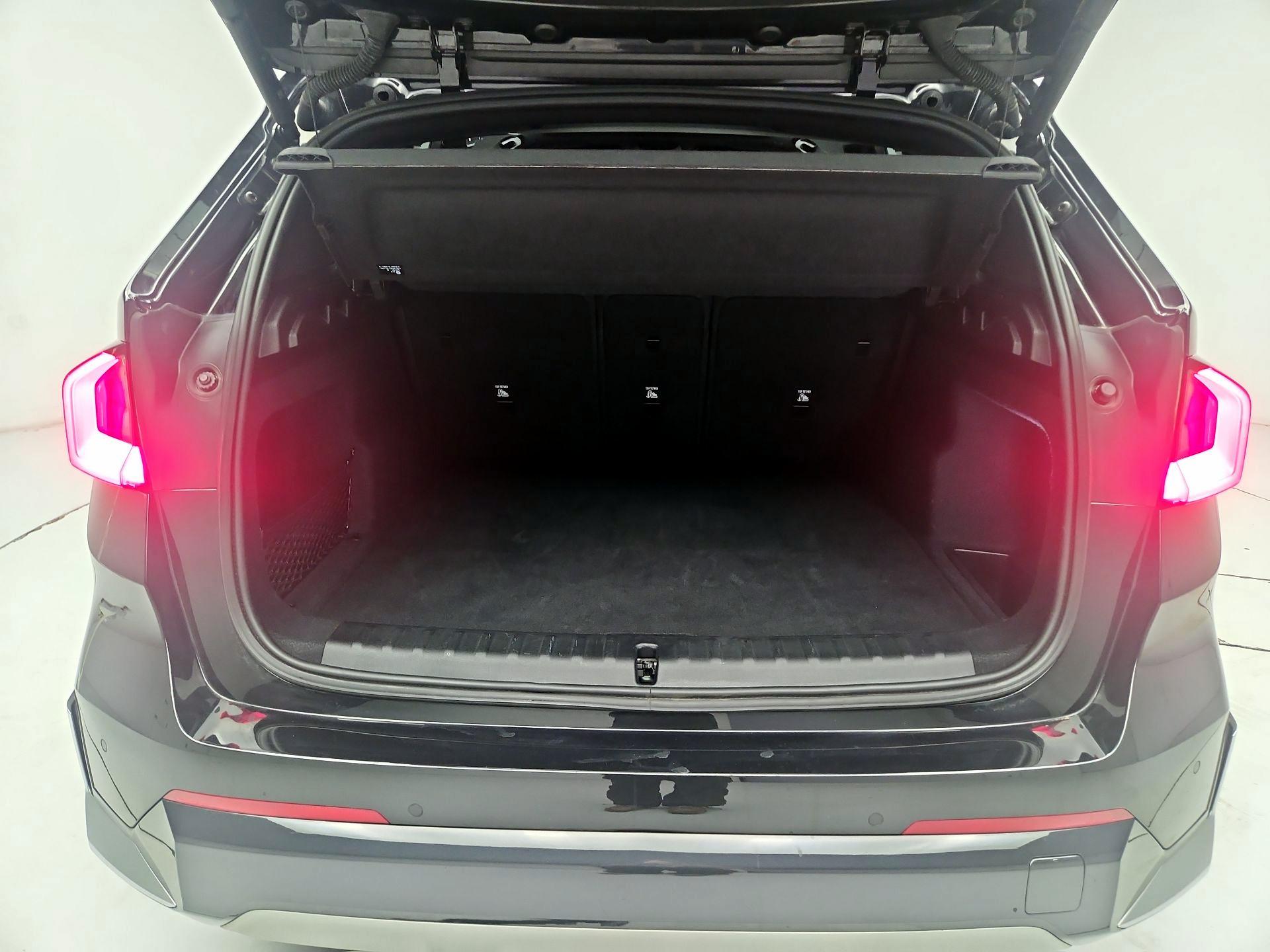 Thumbnail: 2025 BMW X1 - 20