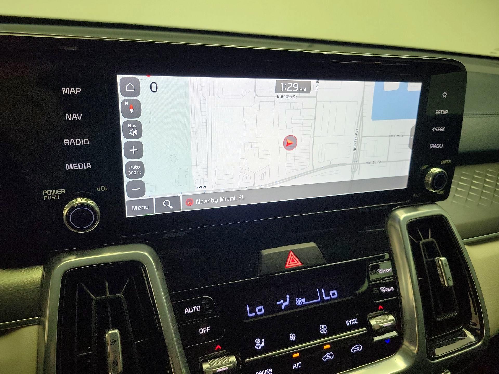 Thumbnail: 2023 Kia Sorento - 14