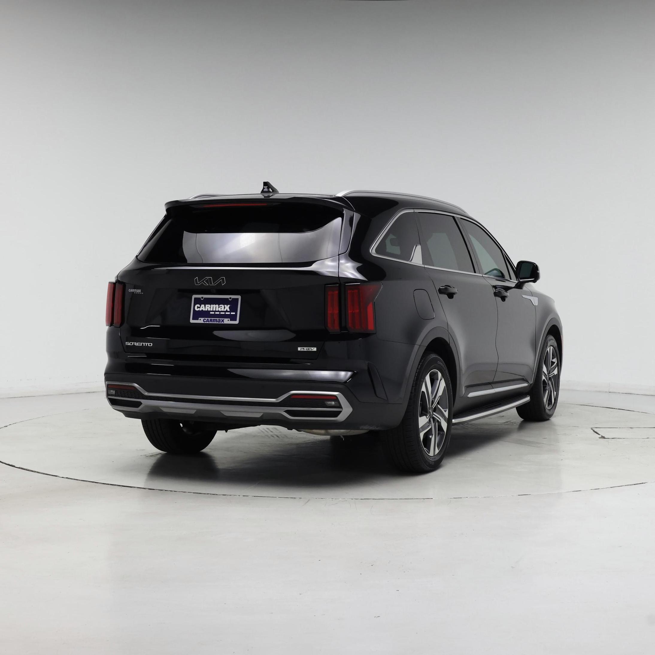 Thumbnail: 2023 Kia Sorento - 8