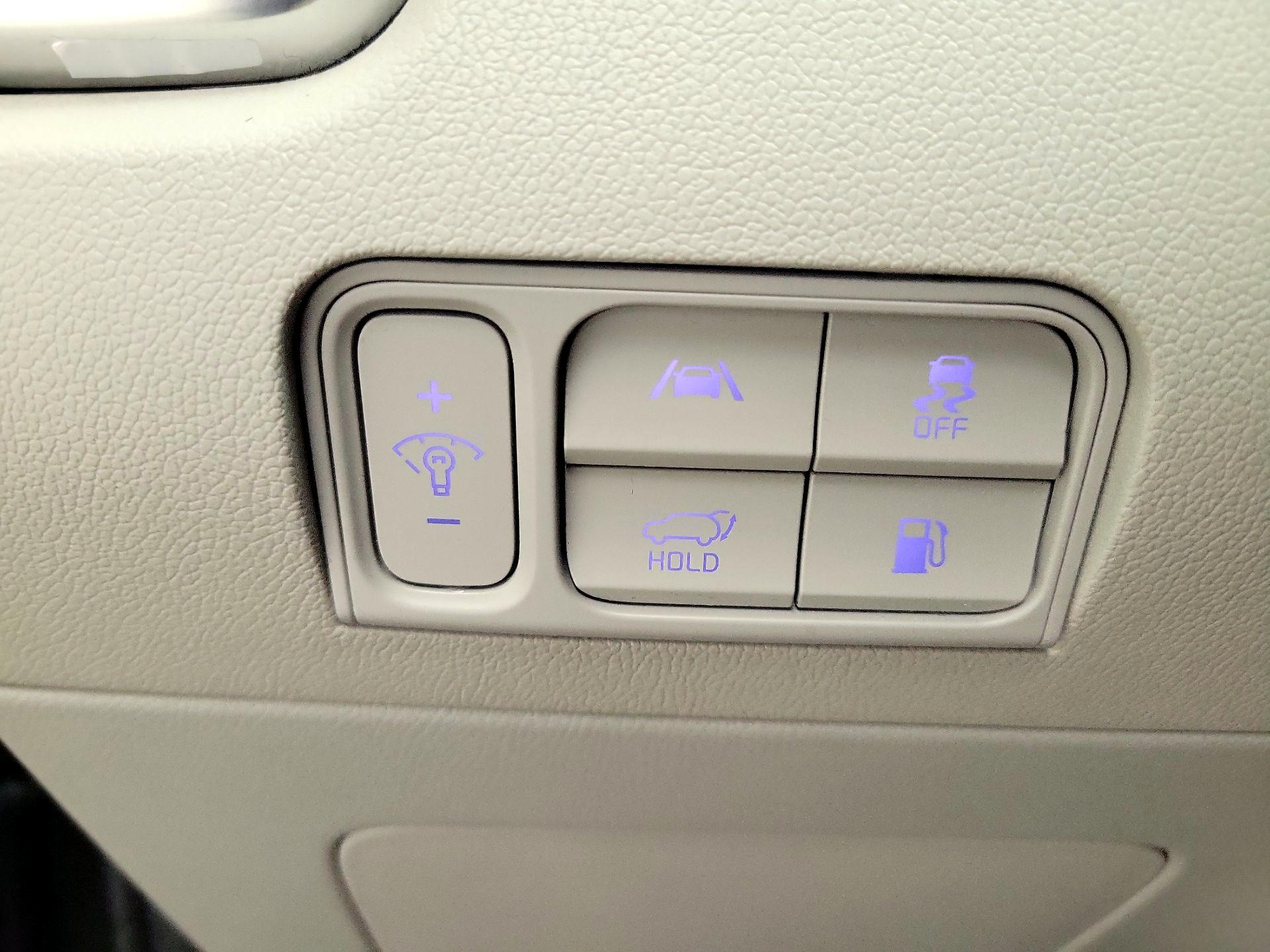 Thumbnail: 2023 Kia Sorento - 13