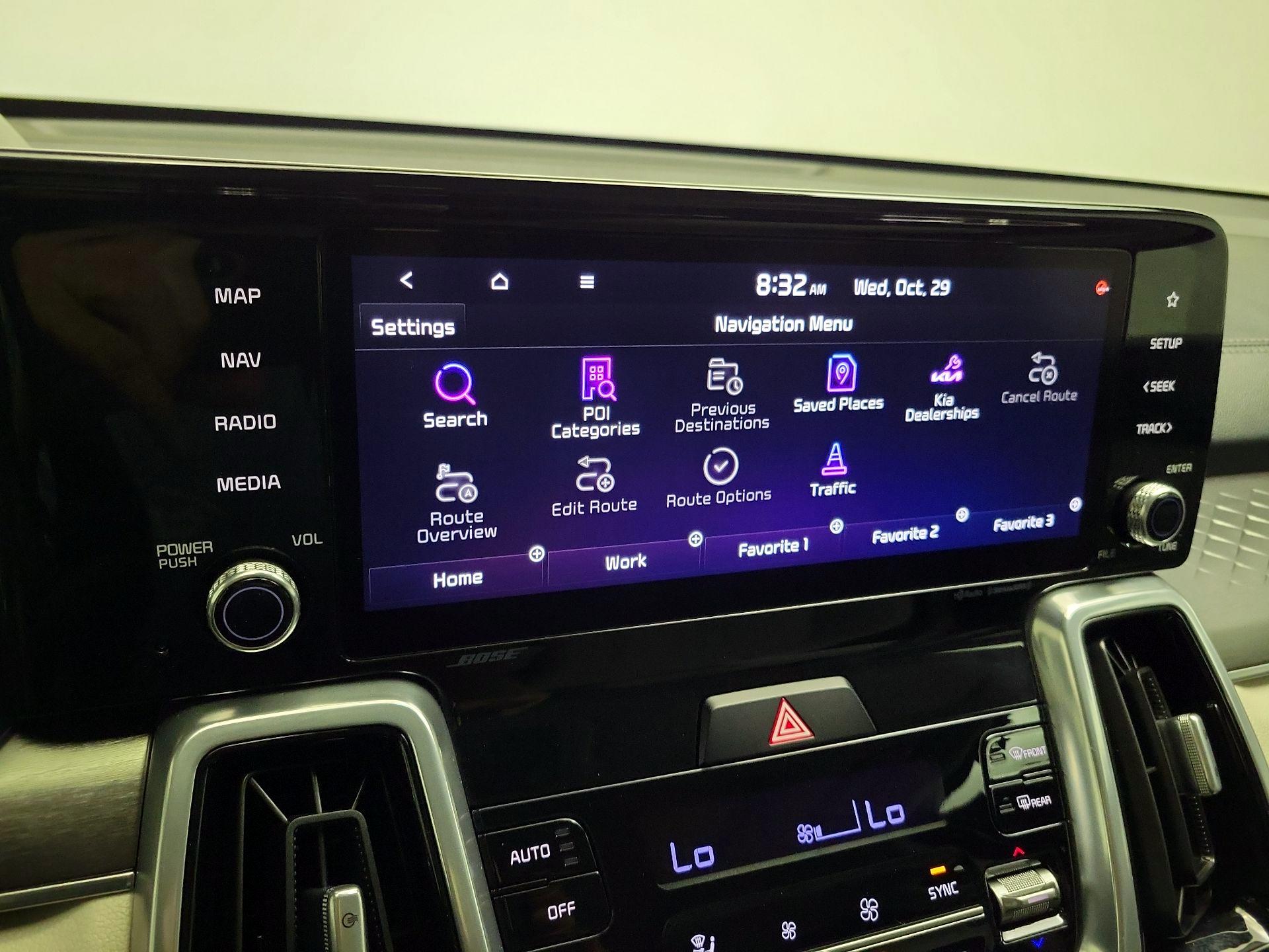 Thumbnail: 2023 Kia Sorento - 14