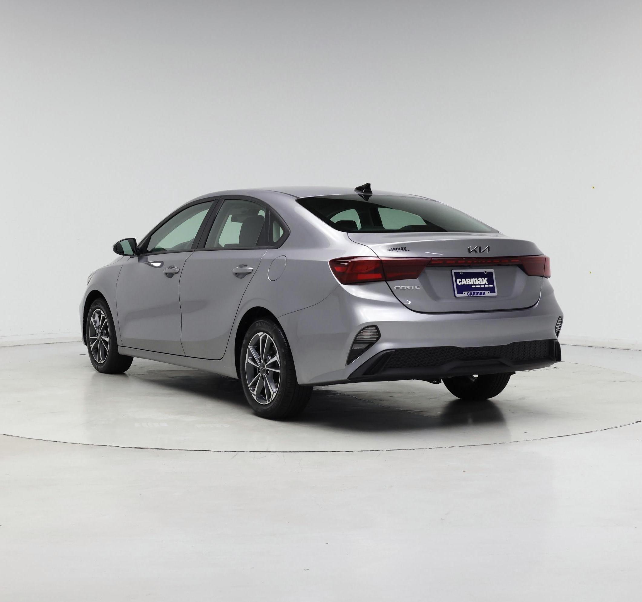 Thumbnail: 2024 Kia Forte - 2