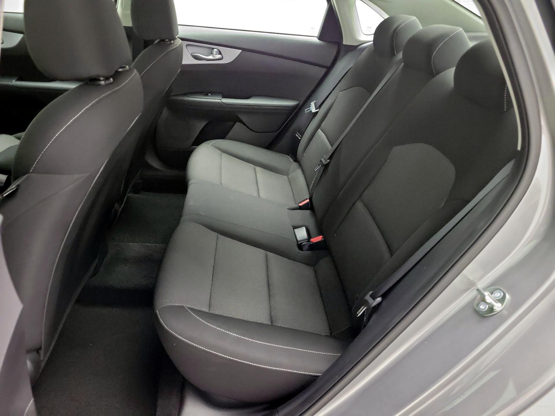 Thumbnail: 2024 Kia Forte - 20