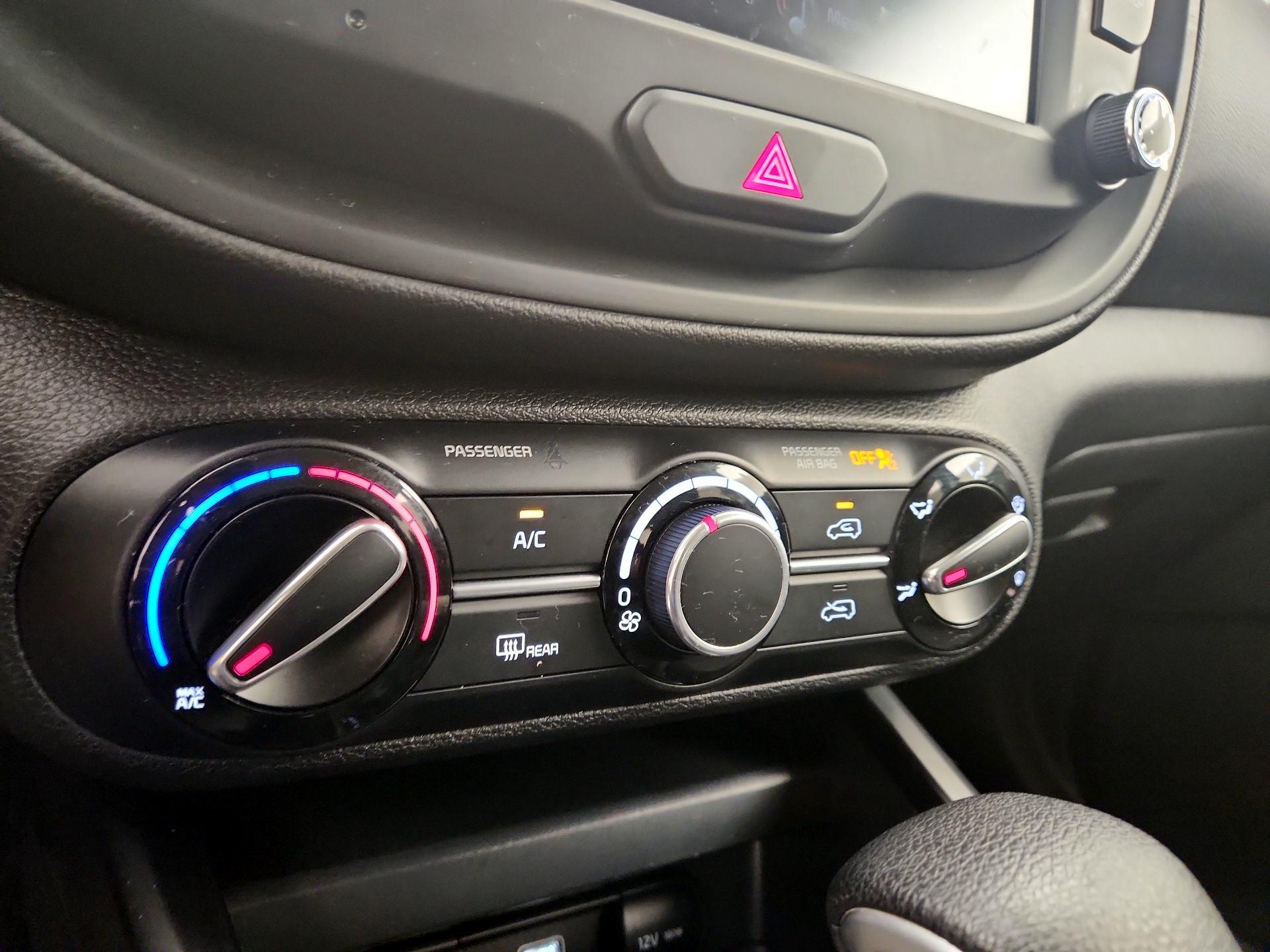 Thumbnail: 2024 Kia Soul - 16