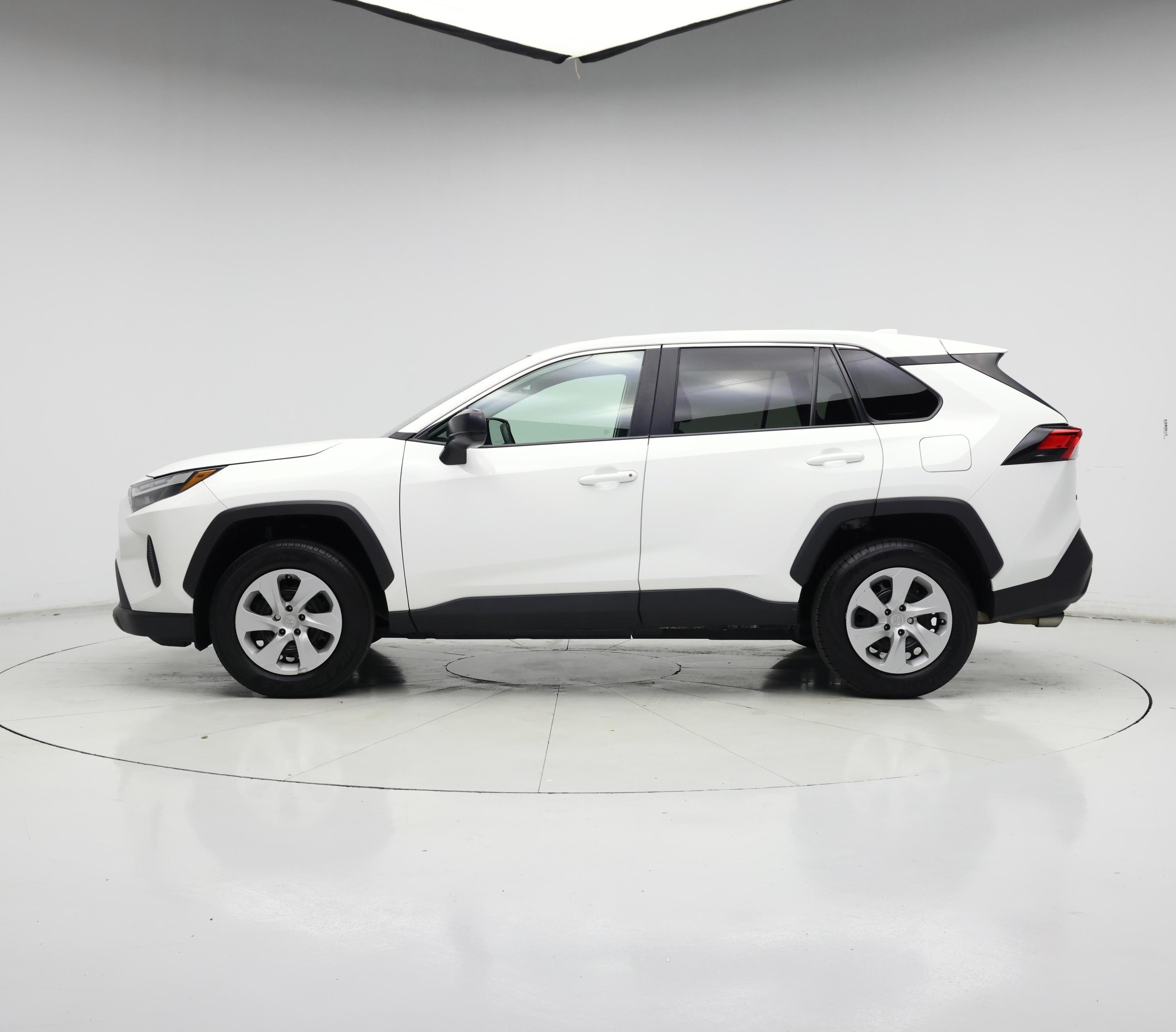 Thumbnail: 2024 Toyota RAV4 - 3