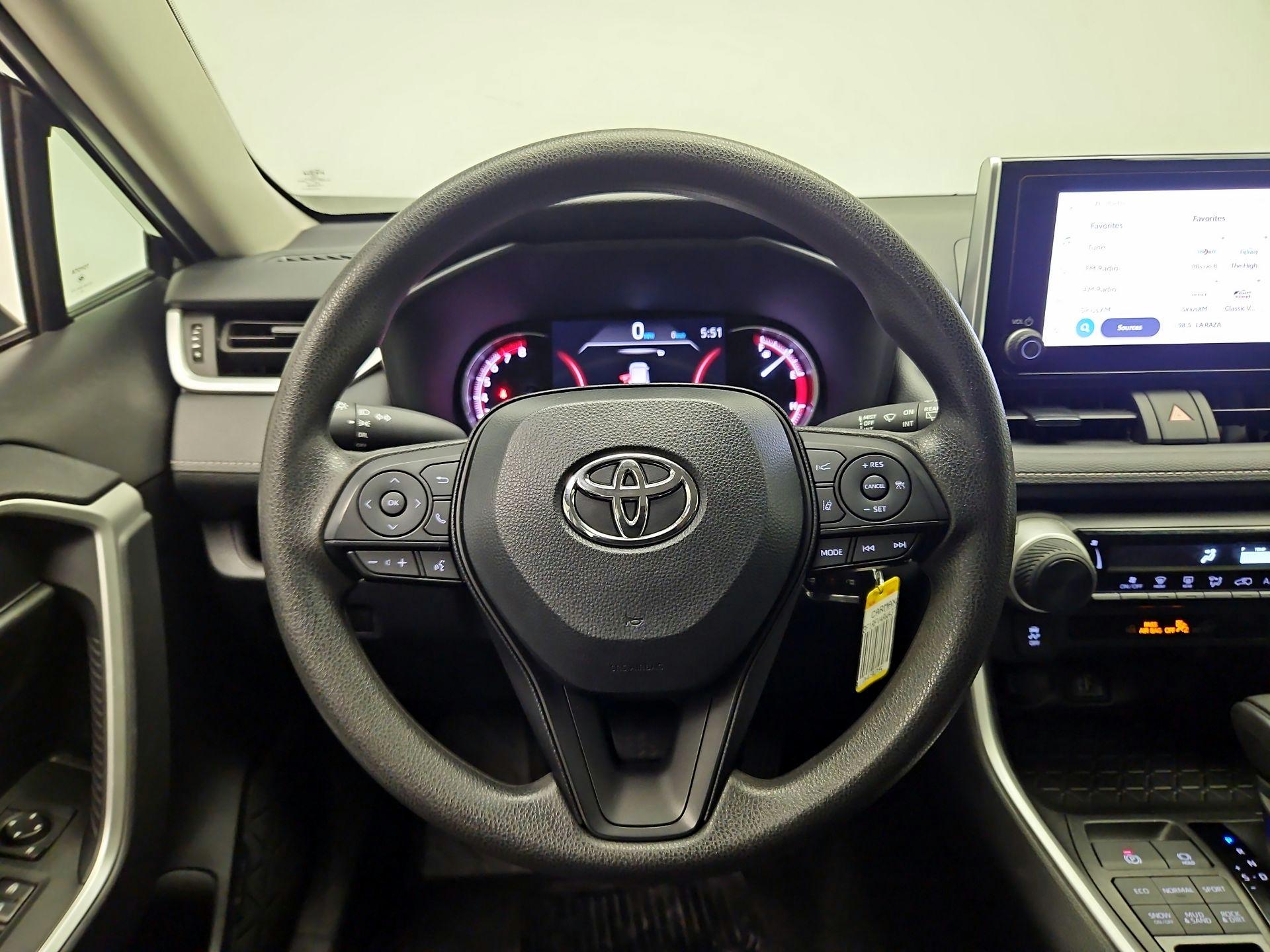 Thumbnail: 2024 Toyota RAV4 - 10