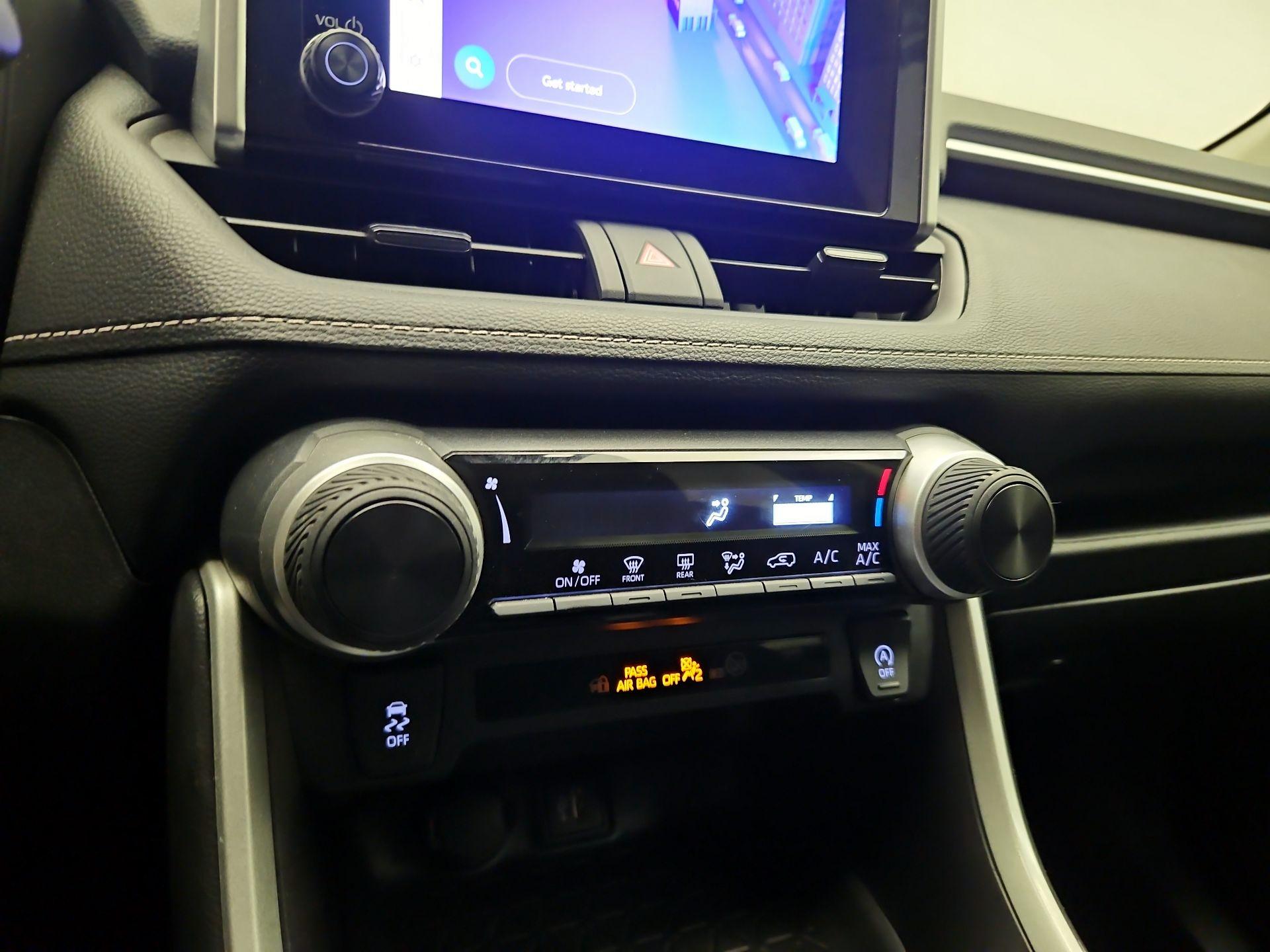 Thumbnail: 2024 Toyota RAV4 - 15