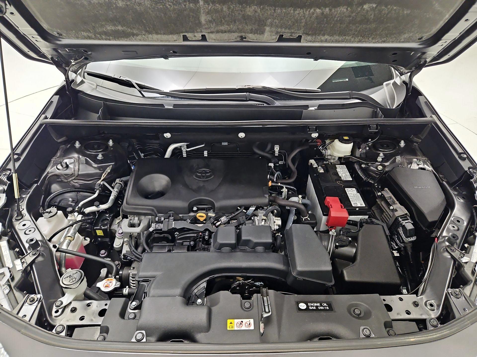 Thumbnail: 2024 Toyota RAV4 - 19