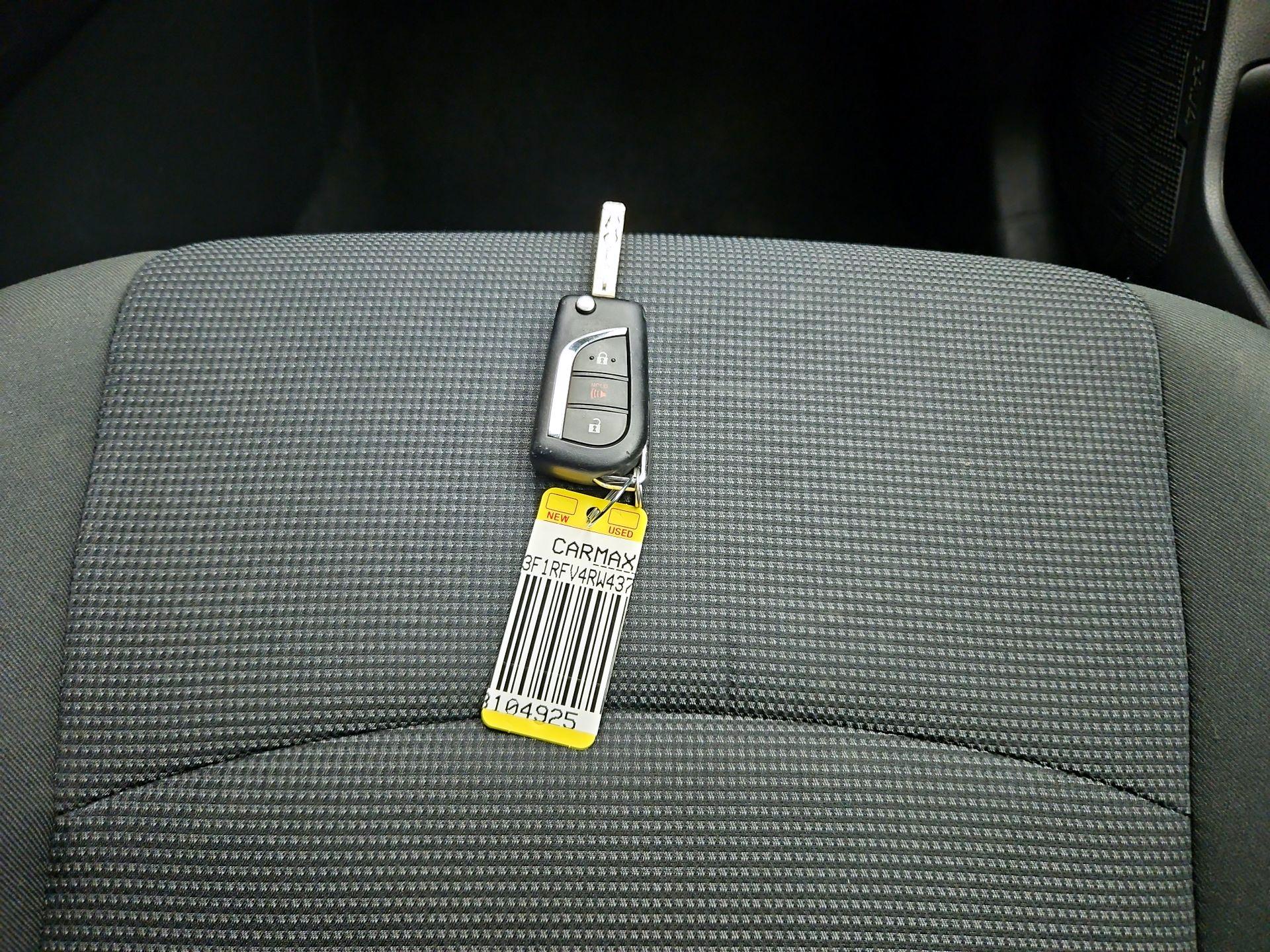 Thumbnail: 2024 Toyota RAV4 - 20