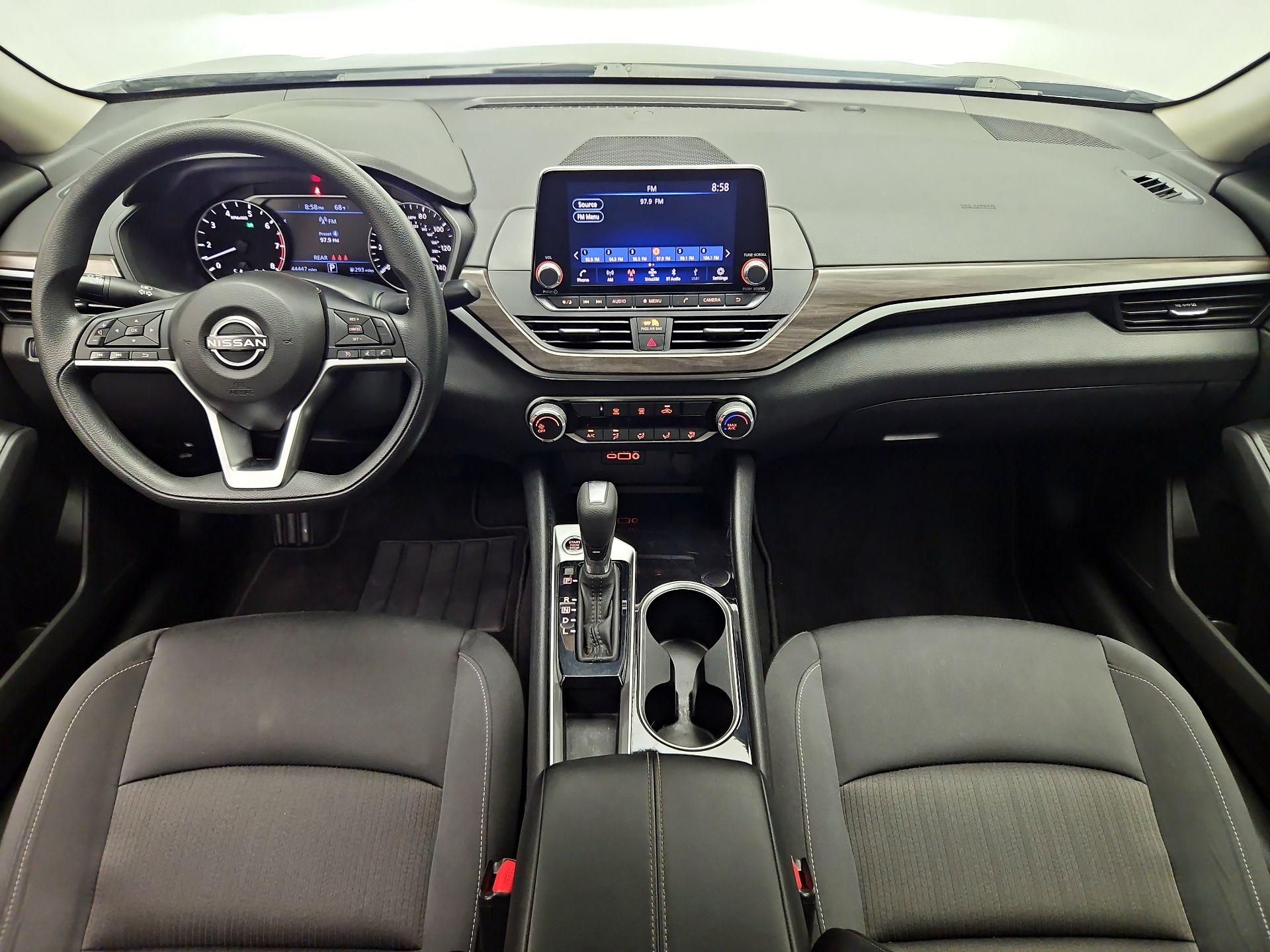 Thumbnail: 2024 Nissan Altima - 9