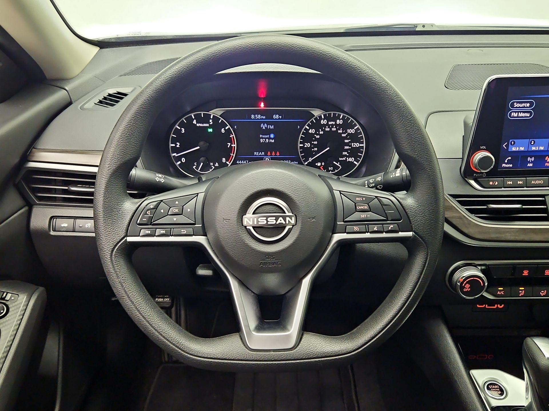 Thumbnail: 2024 Nissan Altima - 10