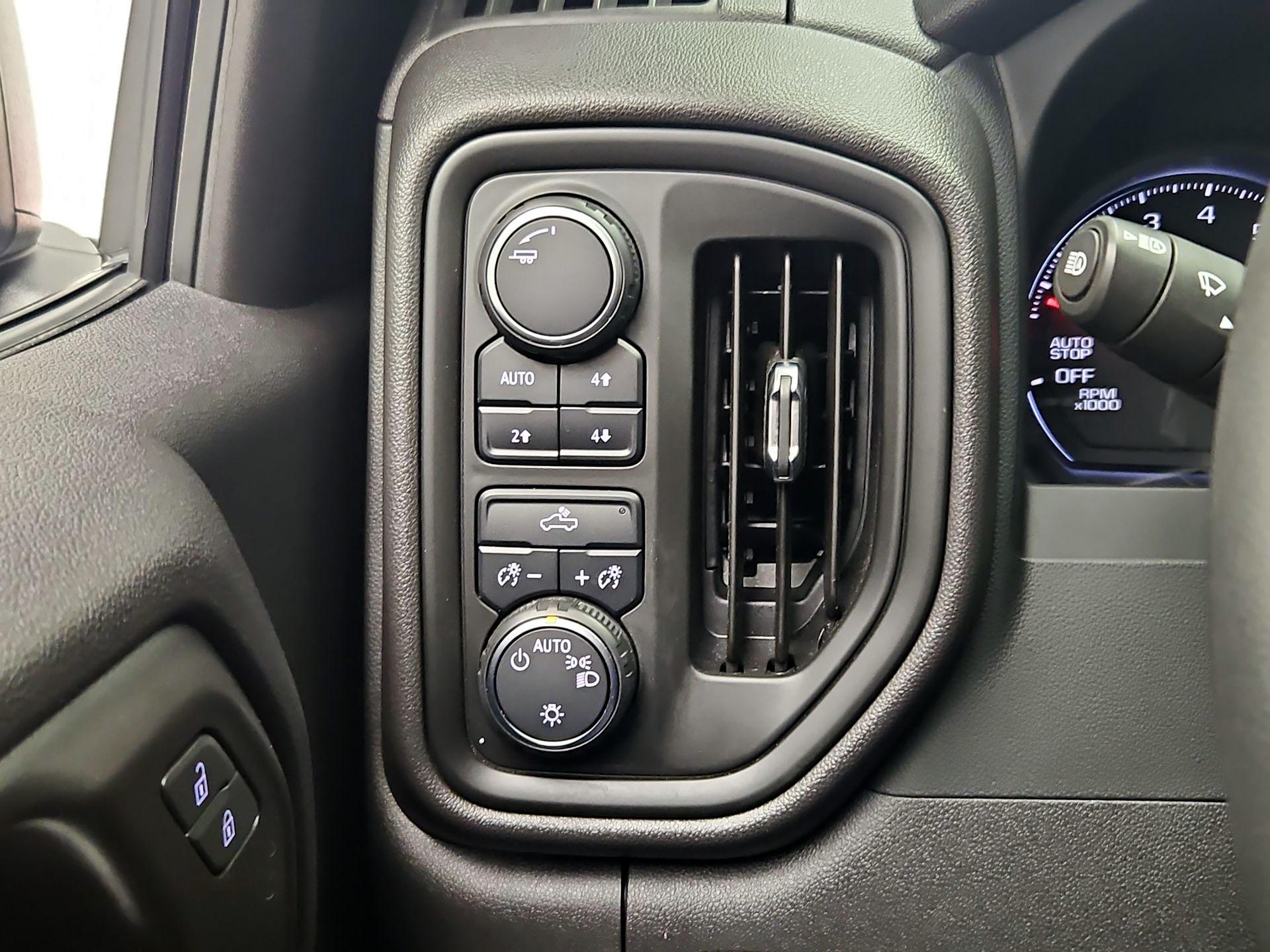 Thumbnail: 2024 Chevrolet Silverado 1500 - 13