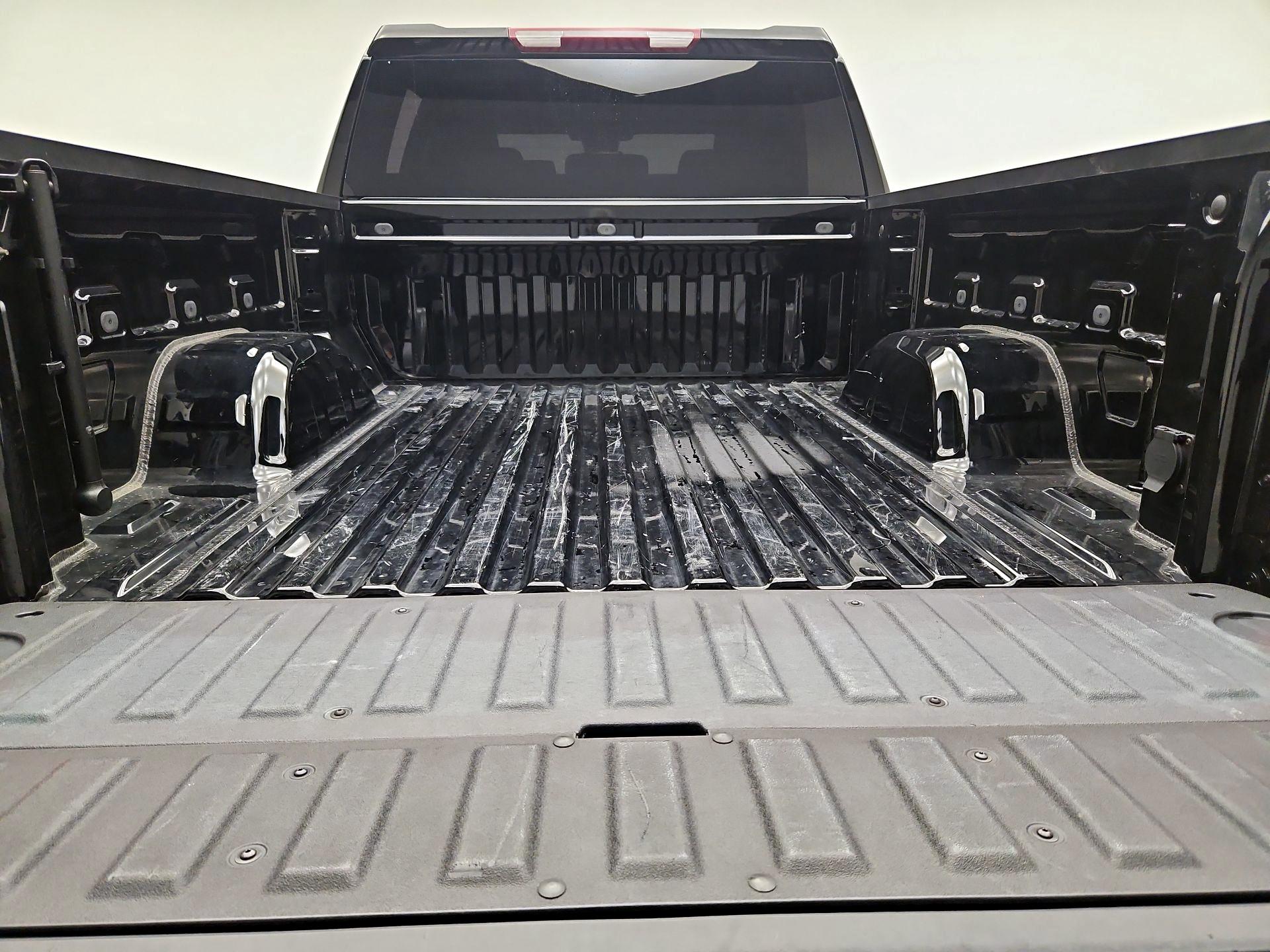 Thumbnail: 2024 Chevrolet Silverado 1500 - 20