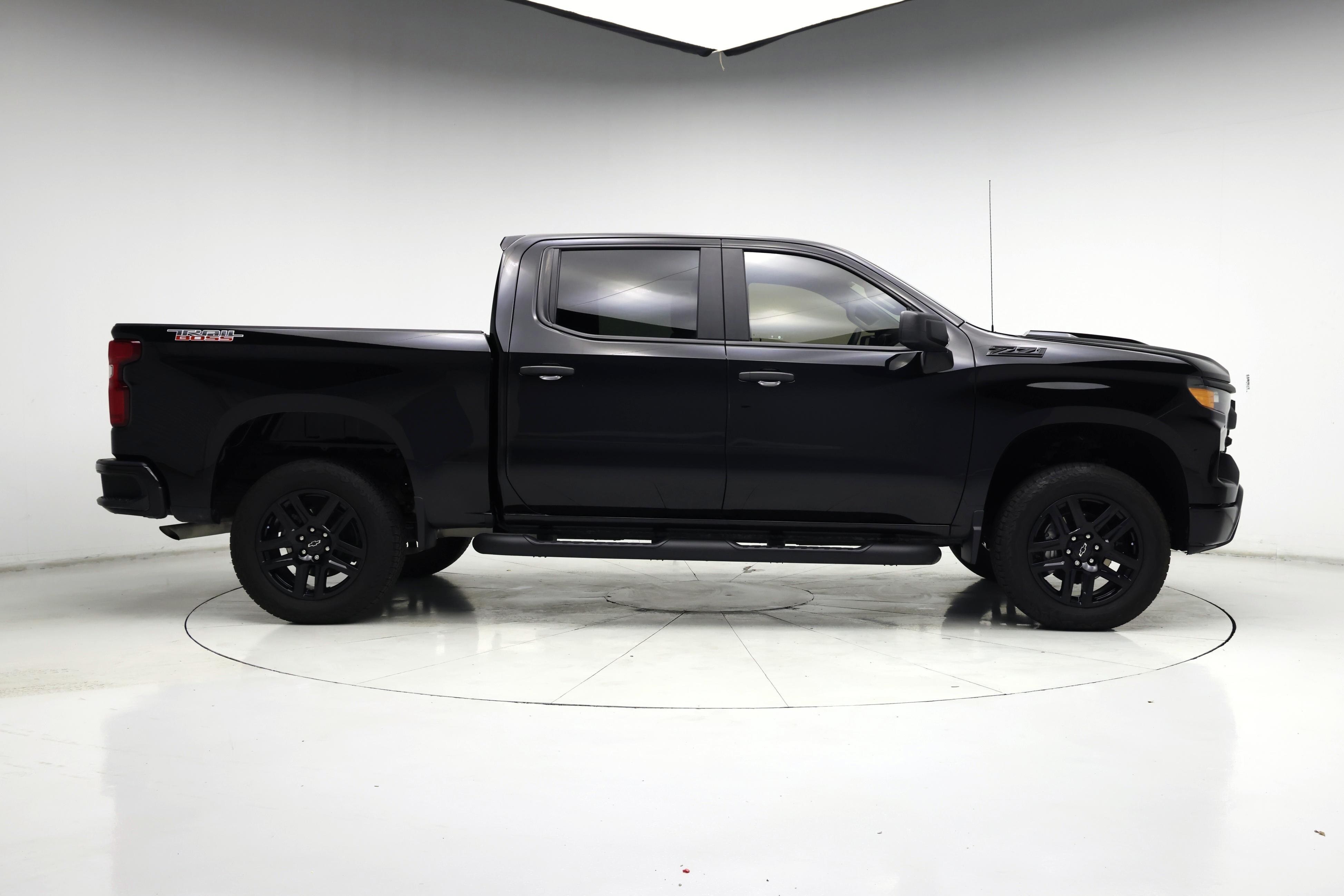 Thumbnail: 2024 Chevrolet Silverado 1500 - 7