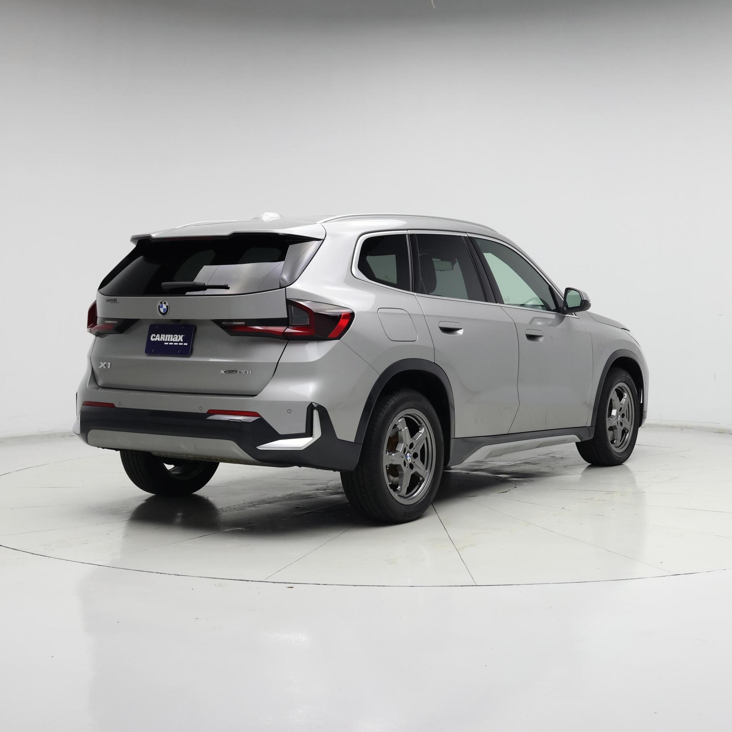 Thumbnail: 2025 BMW X1 - 8