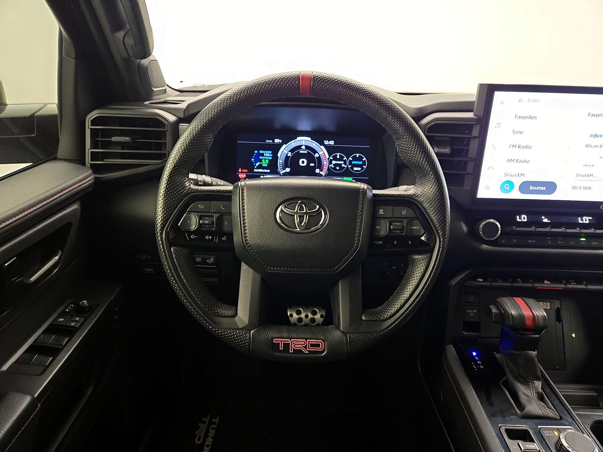 Thumbnail: 2024 Toyota Tundra - 10