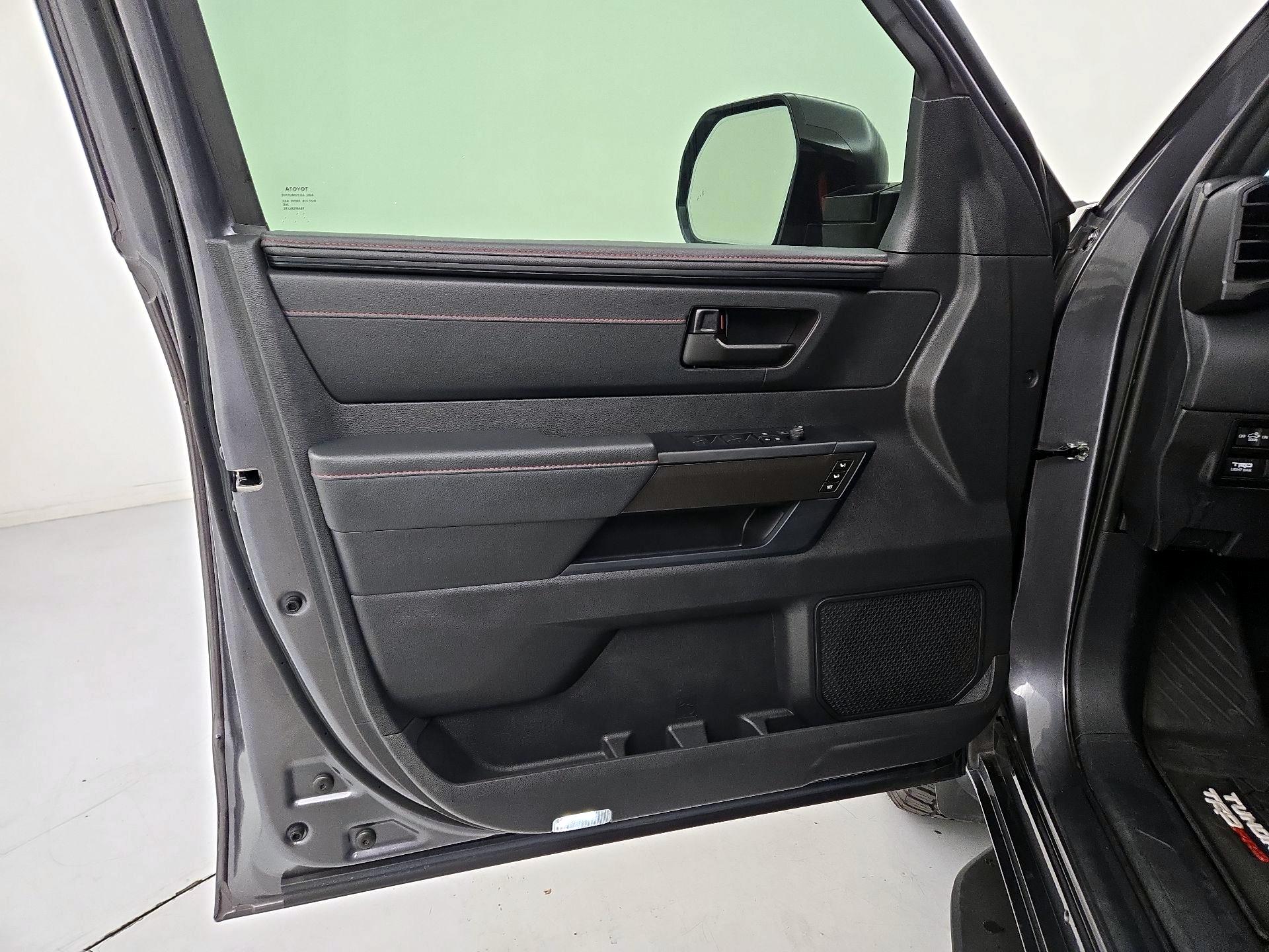 Thumbnail: 2024 Toyota Tundra - 12