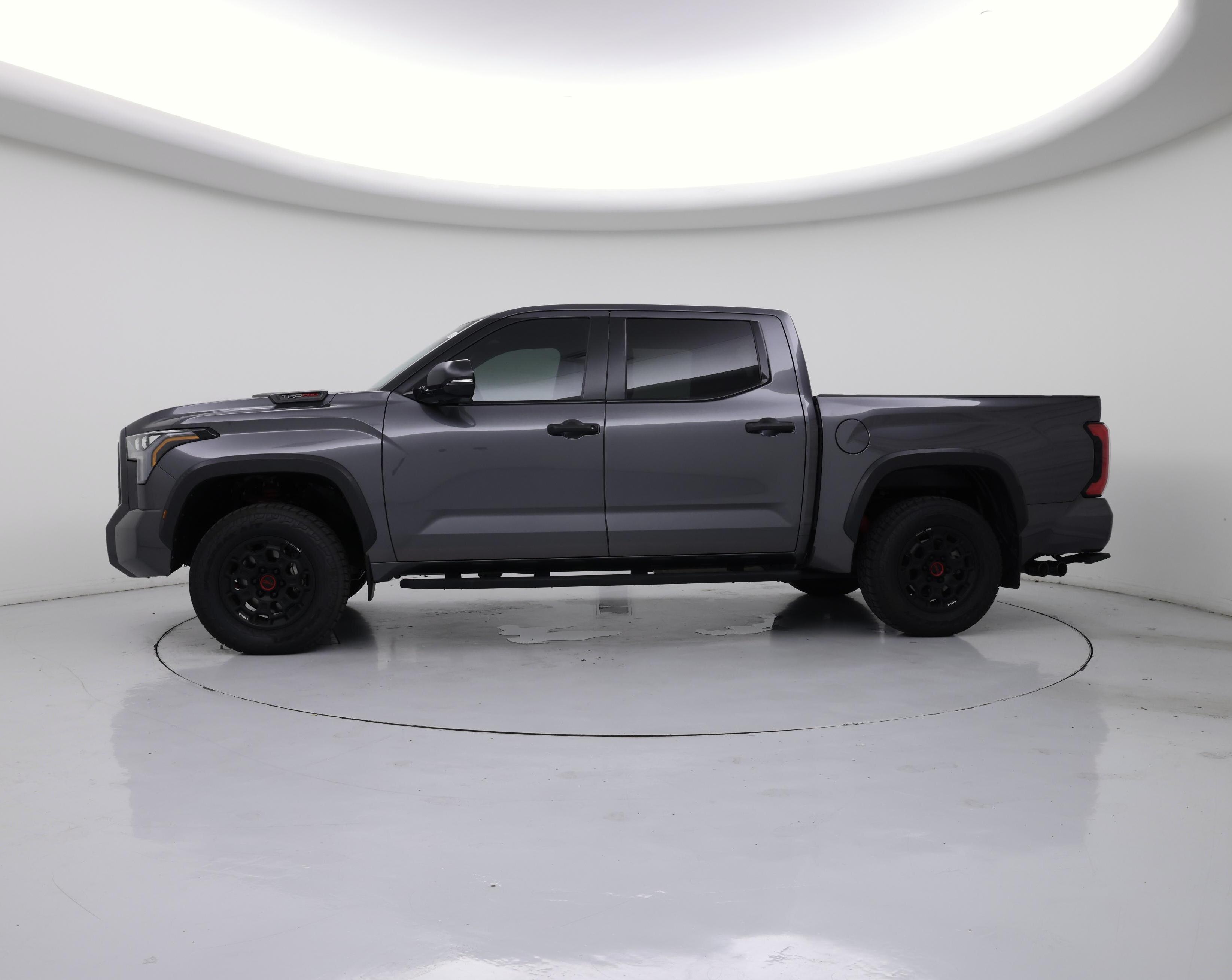 Thumbnail: 2024 Toyota Tundra - 3