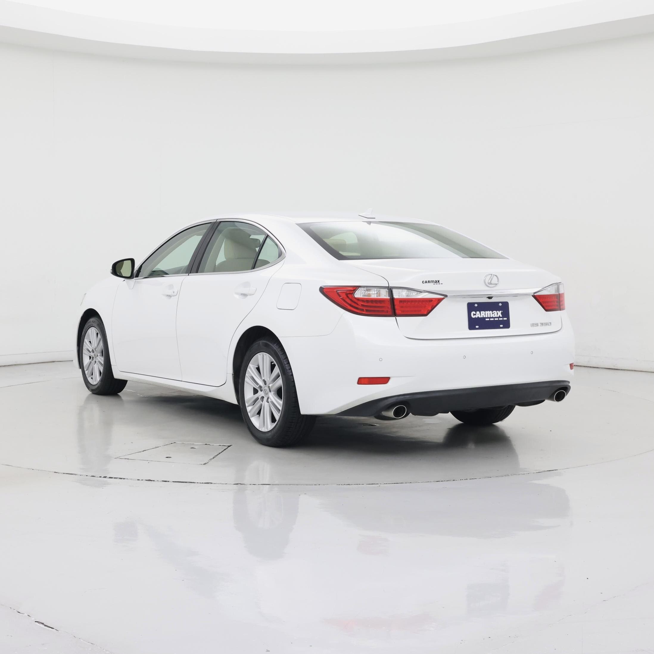 Thumbnail: 2014 Lexus ES - 2