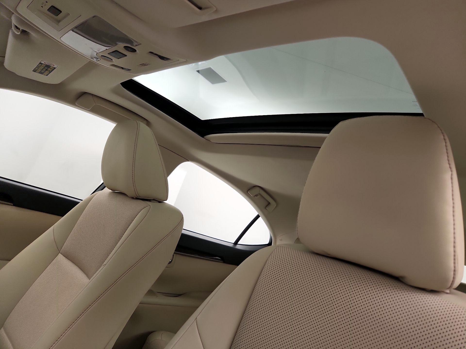 Thumbnail: 2014 Lexus ES - 19