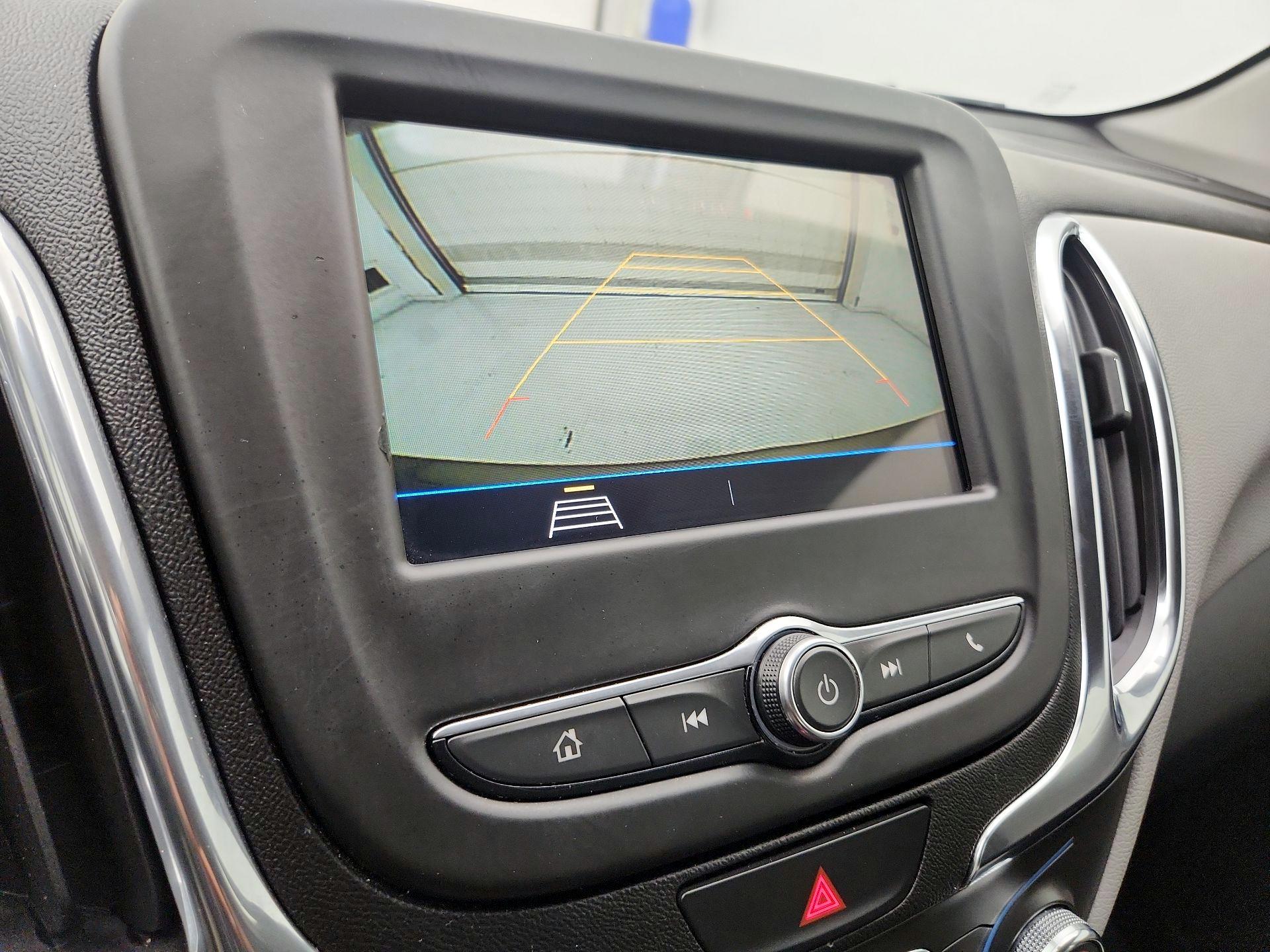 Thumbnail: 2019 Chevrolet Equinox - 14