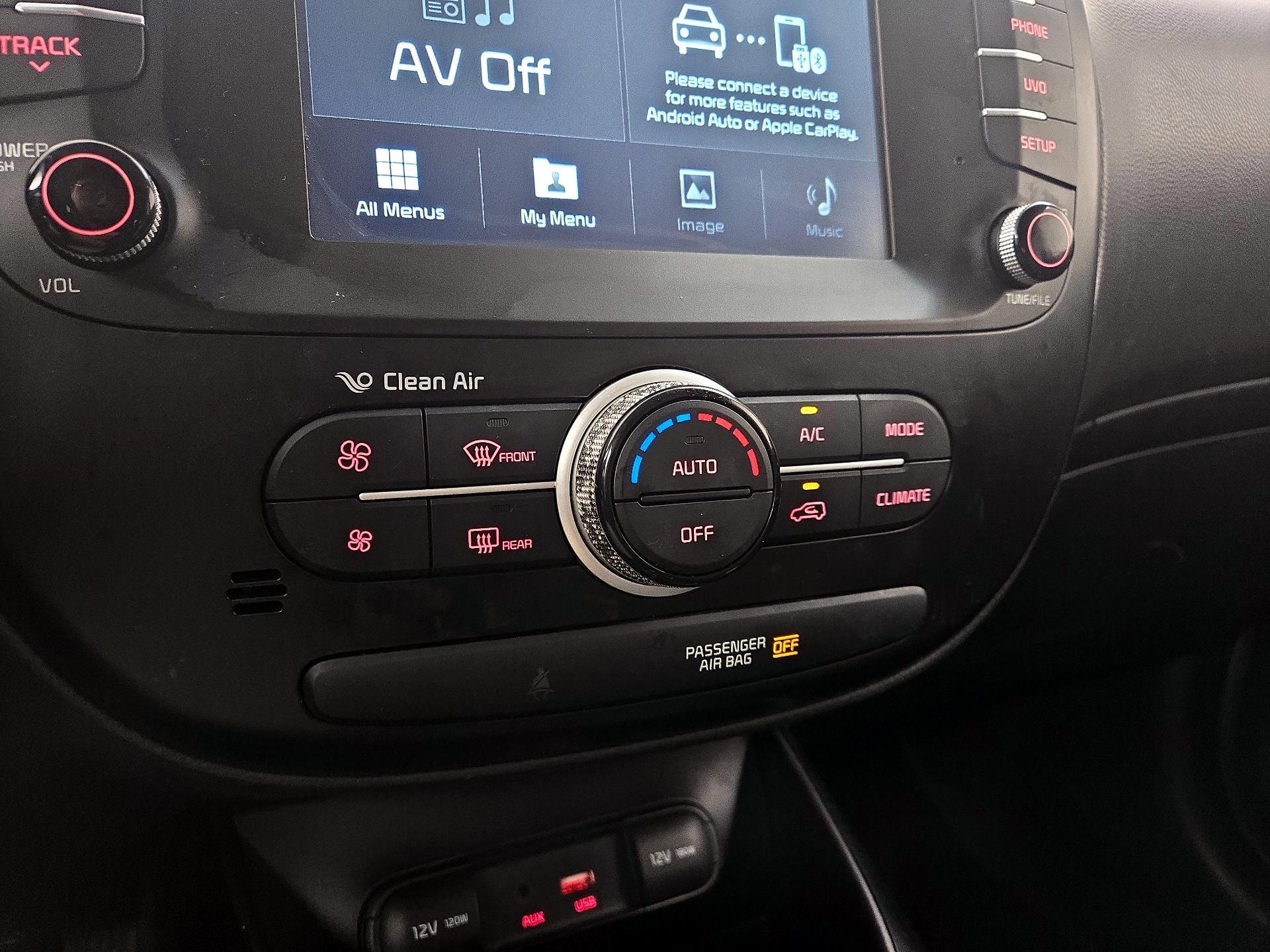 Thumbnail: 2019 Kia Soul - 16