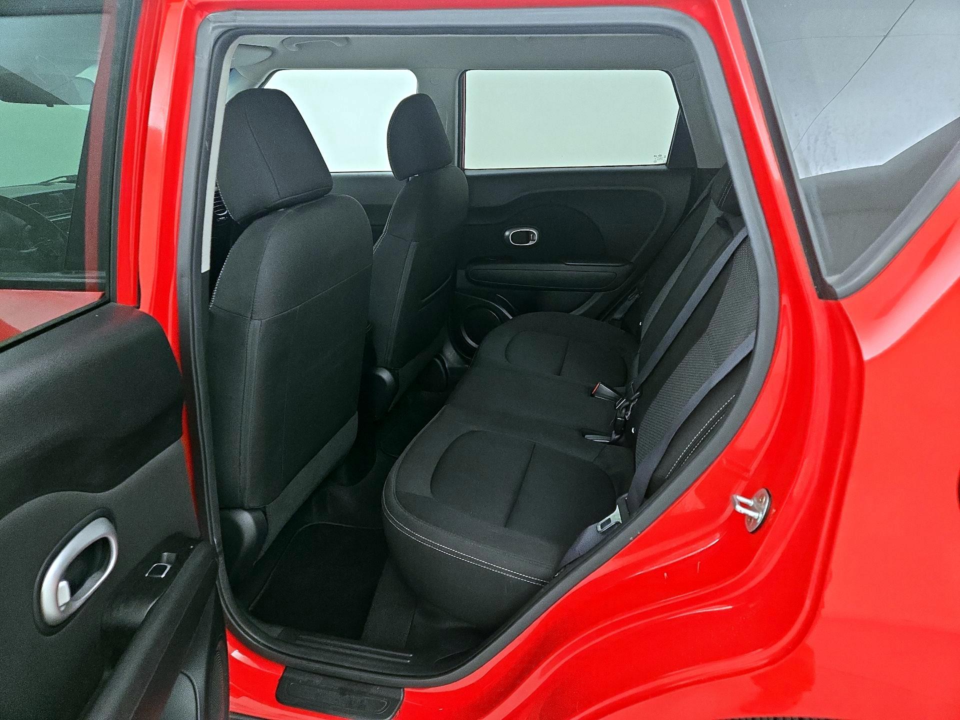 Thumbnail: 2019 Kia Soul - 19