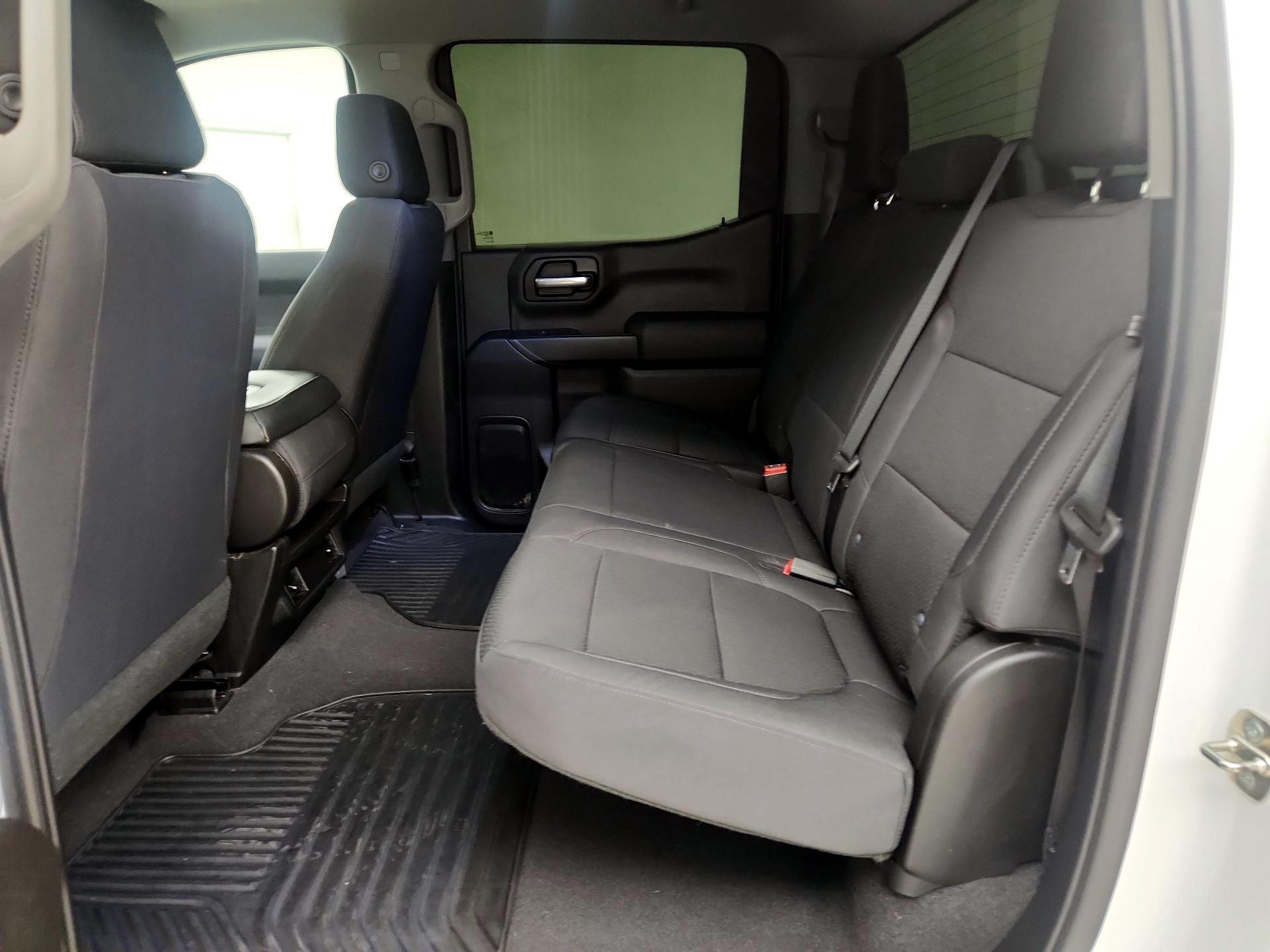 Thumbnail: 2020 Chevrolet Silverado 1500 - 19