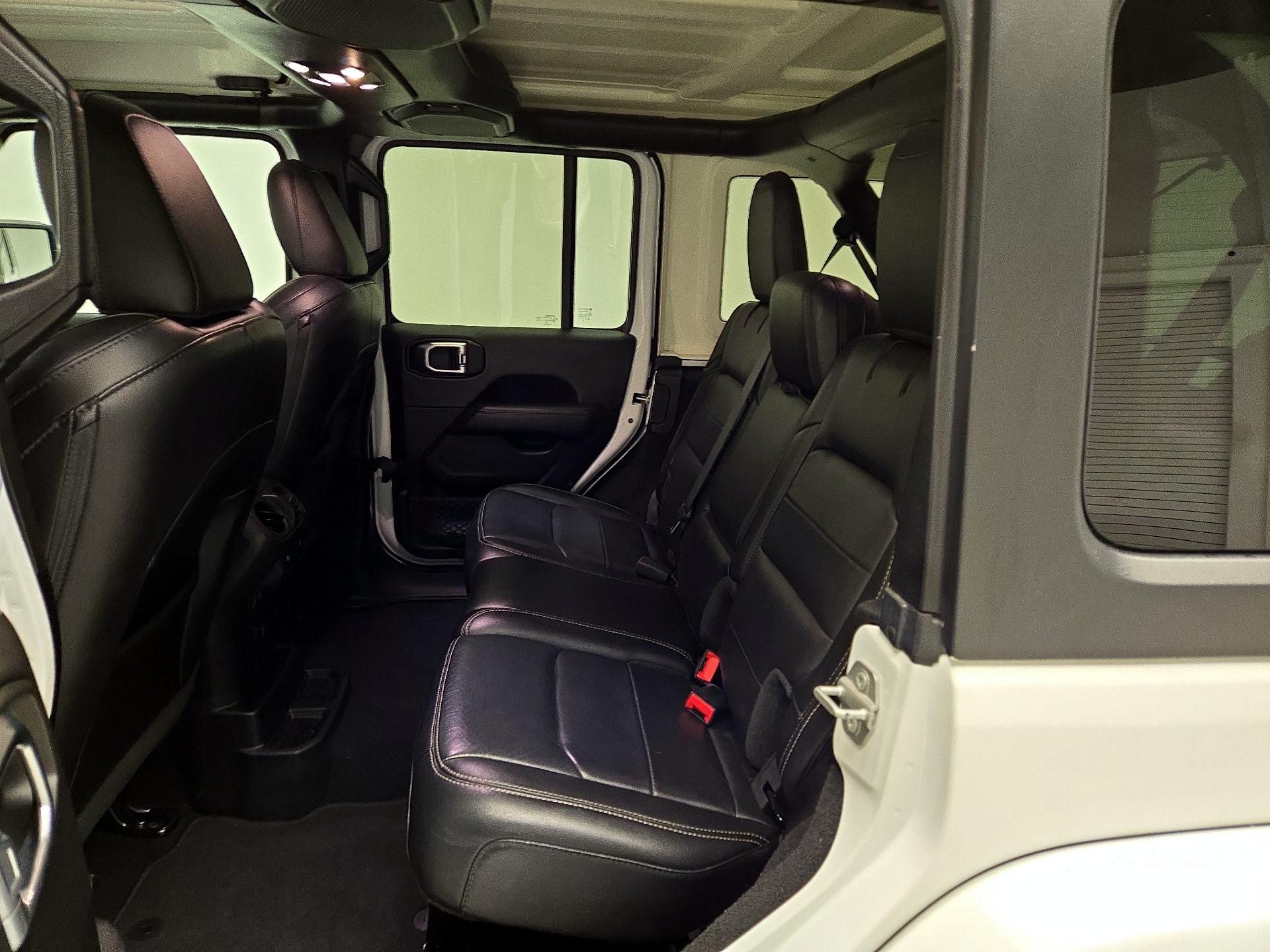 Thumbnail: 2020 Jeep Wrangler - 20