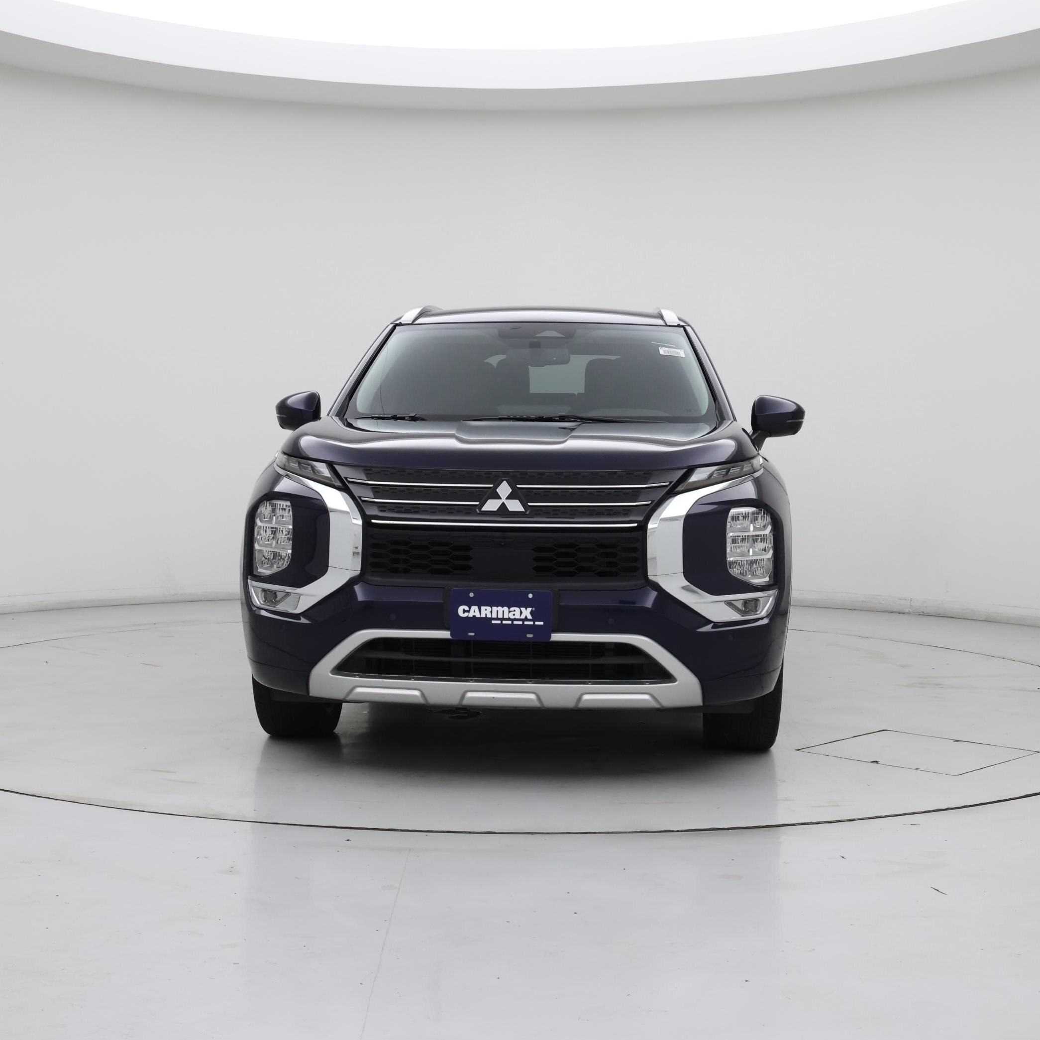 Thumbnail: 2023 Mitsubishi Outlander - 5