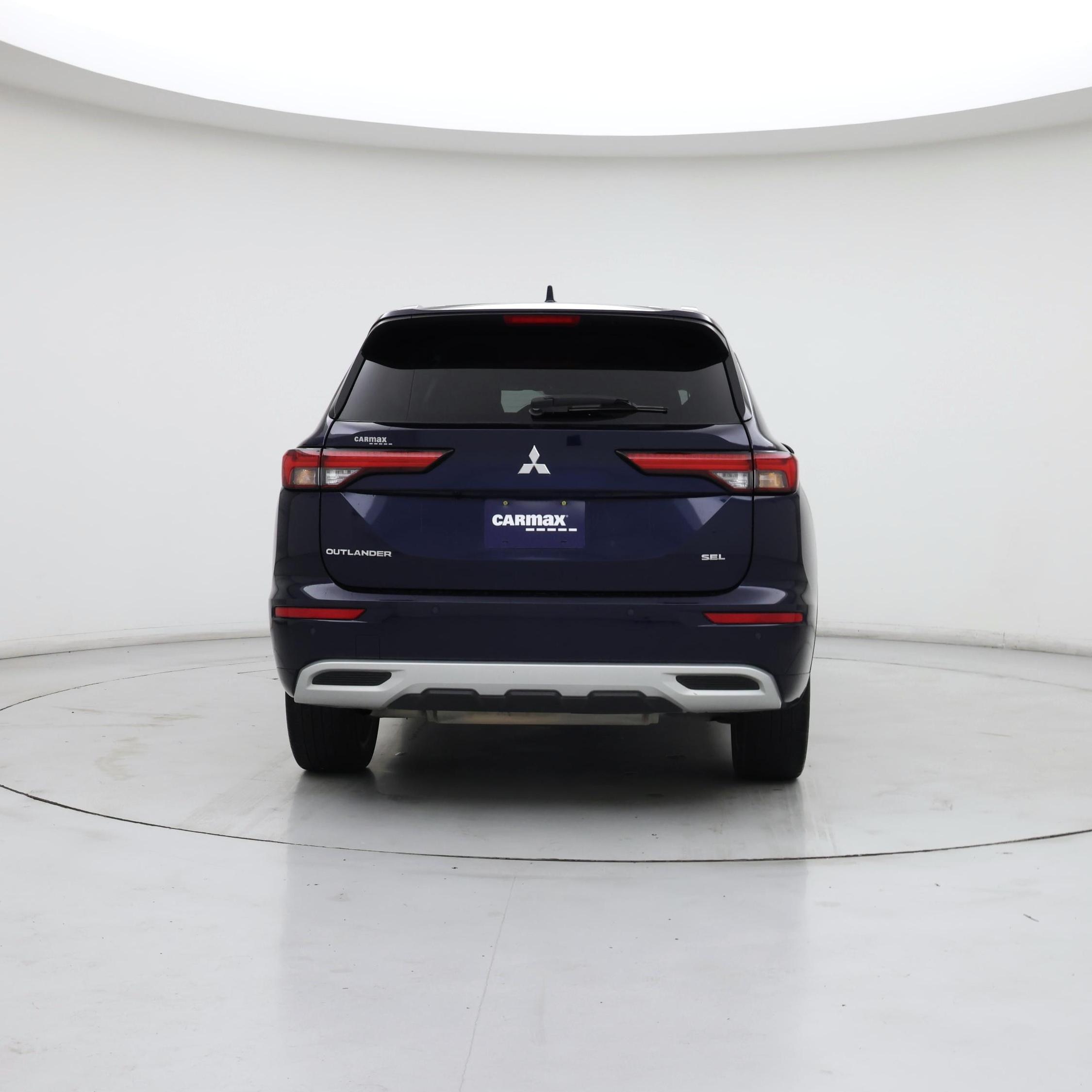 Thumbnail: 2023 Mitsubishi Outlander - 6